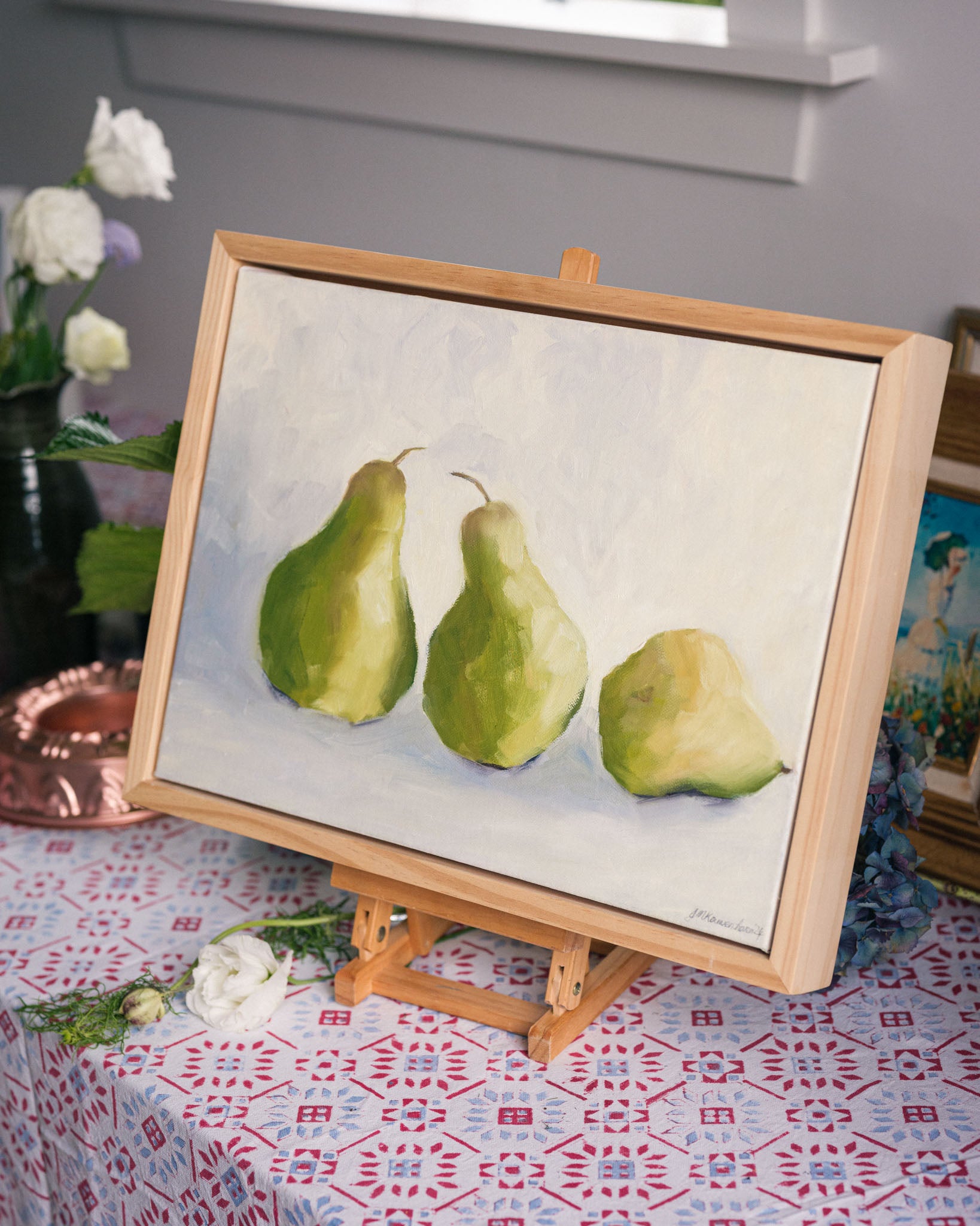 Original oil painting 'Pears' by local artist Joanne Kouwenhoven