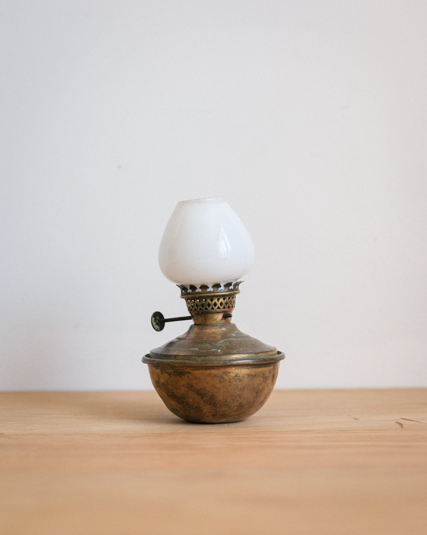 Vintage Brass Kerosene Lamp with Milk Glass Chimney – Small Oil Lamp NZ