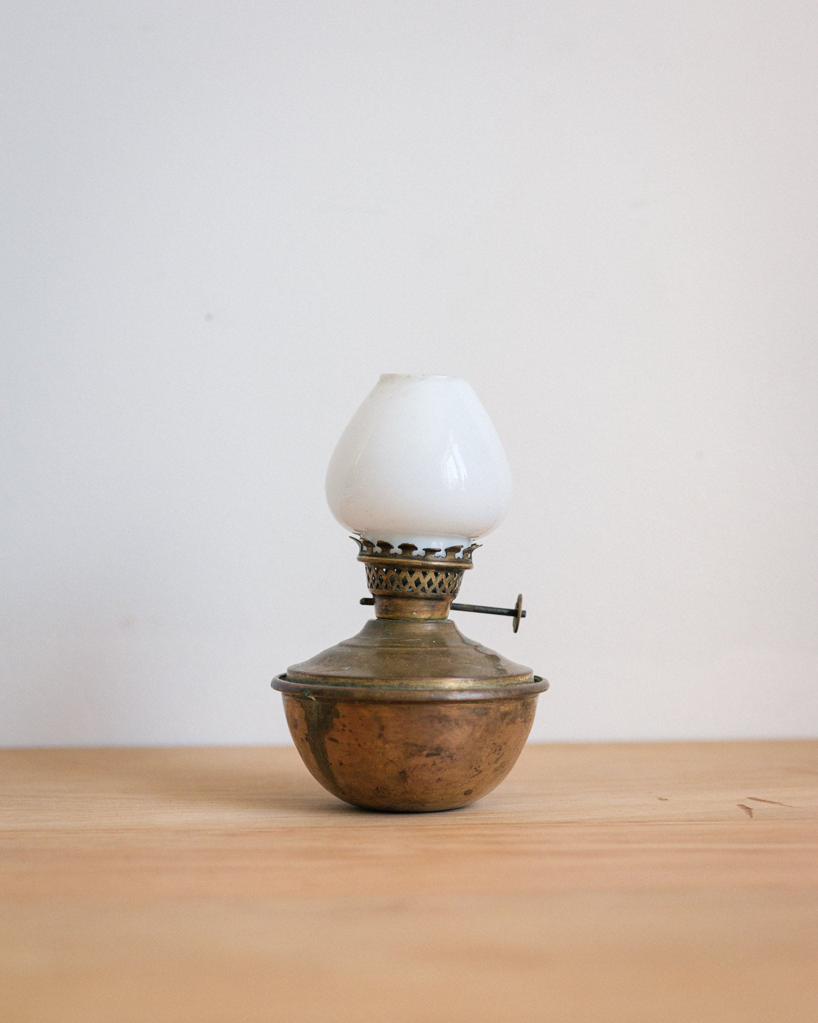 Vintage Brass Kerosene Lamp with Milk Glass Chimney – Small Oil Lamp NZ