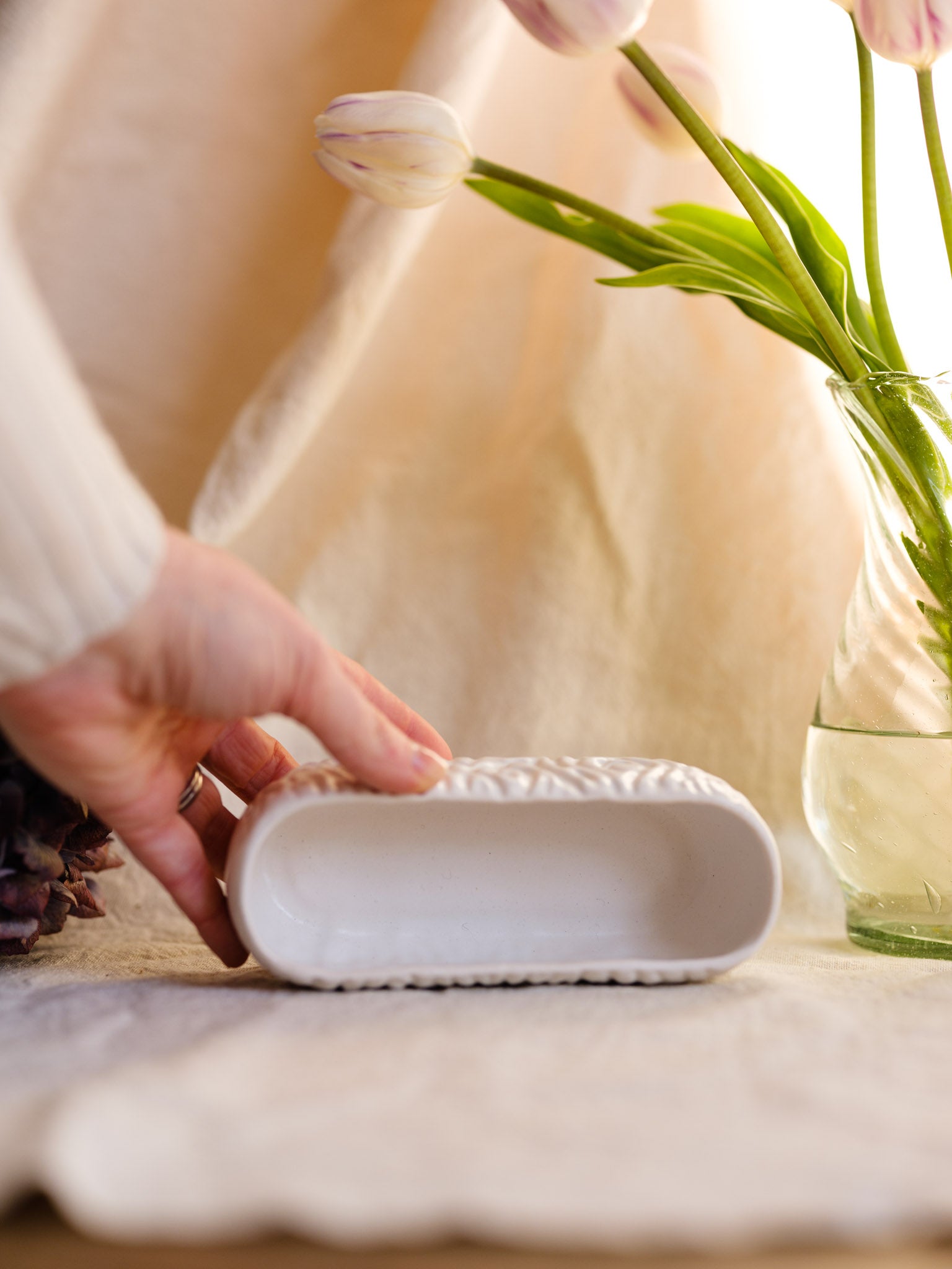 Wood Grain White Trough Vase