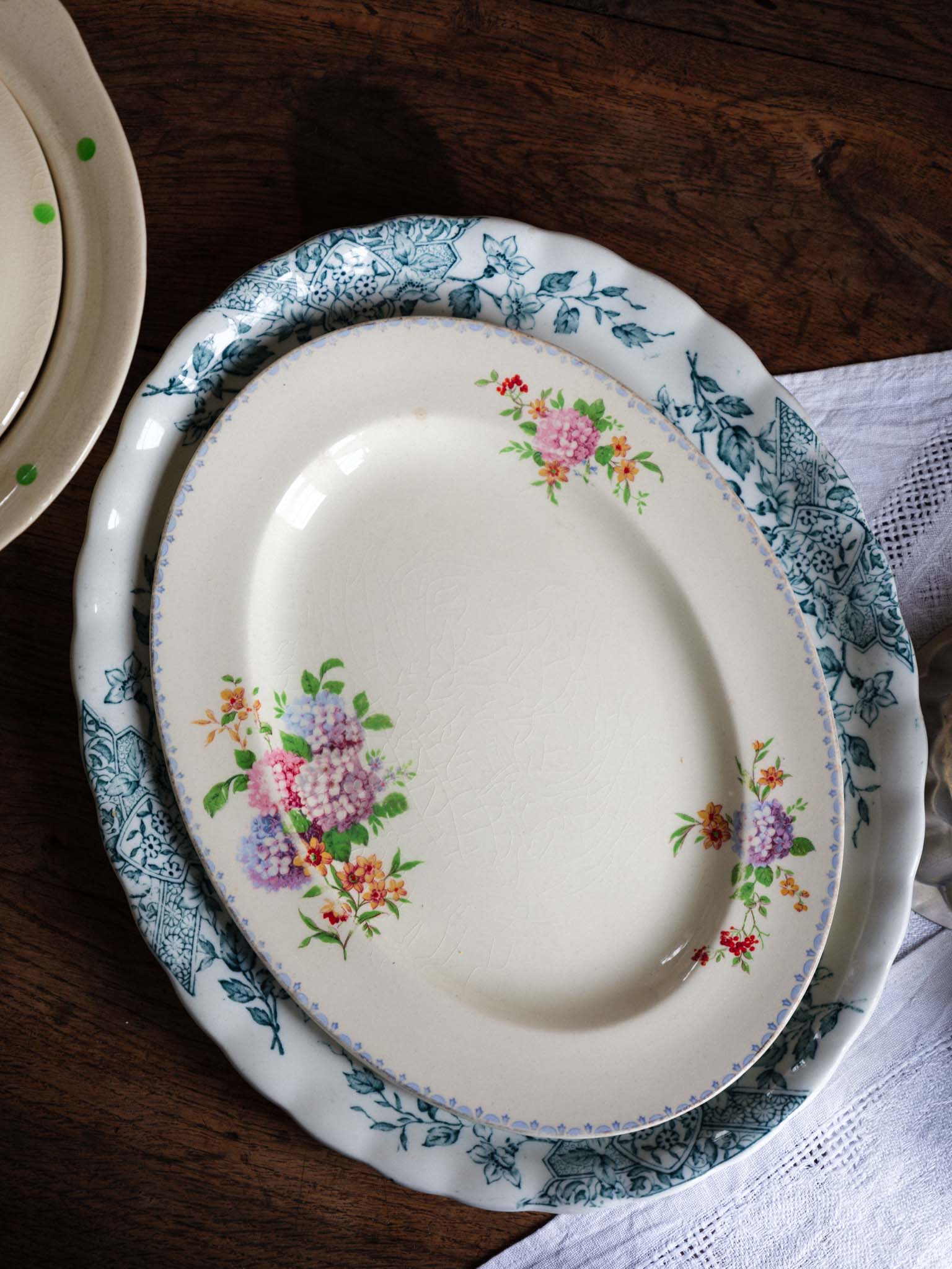 J&G Meakin Hydrangea Platter