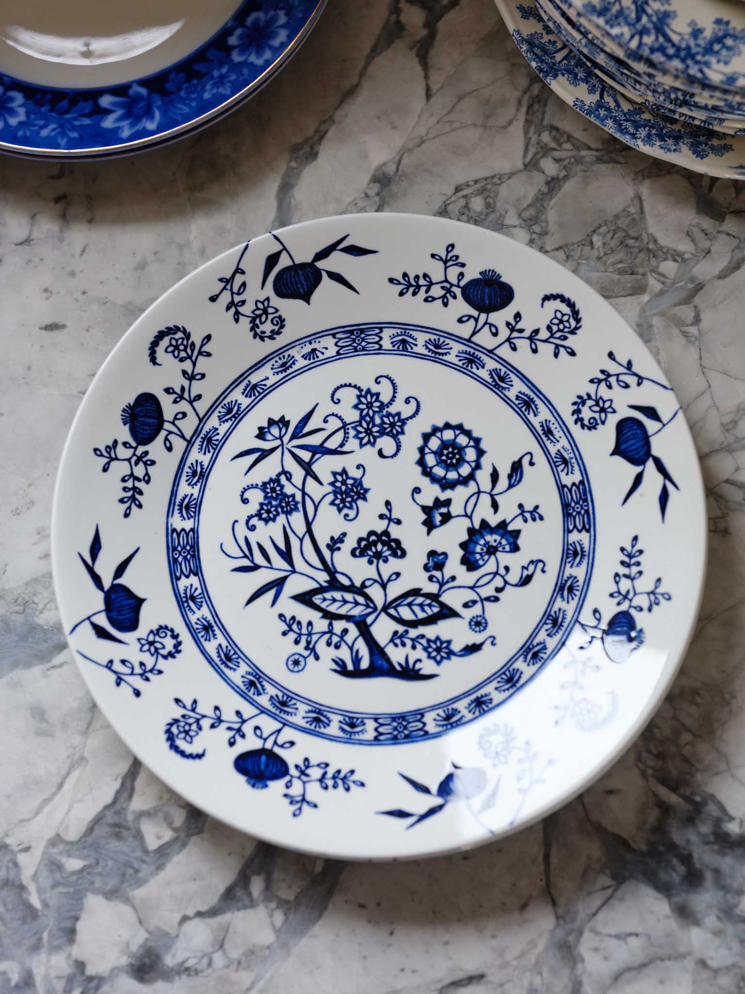 J & G Meakin Blue Nordic Plates – Vintage English Dinnerware Set of 5