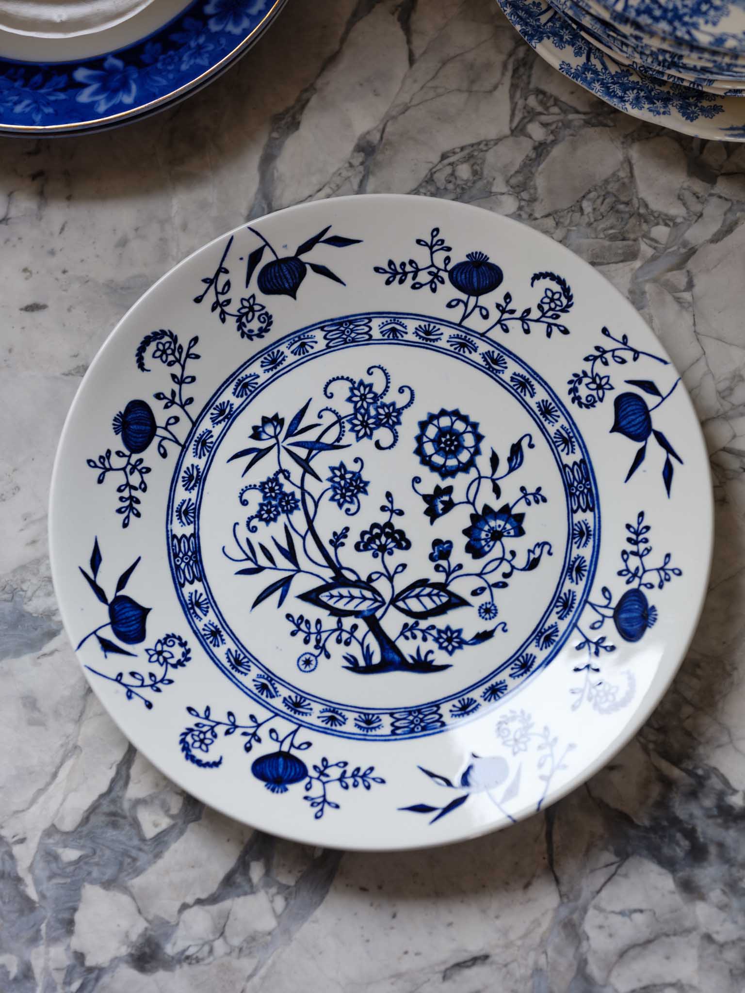 J & G Meakin Blue Nordic Plates – Vintage English Dinnerware Set of 5