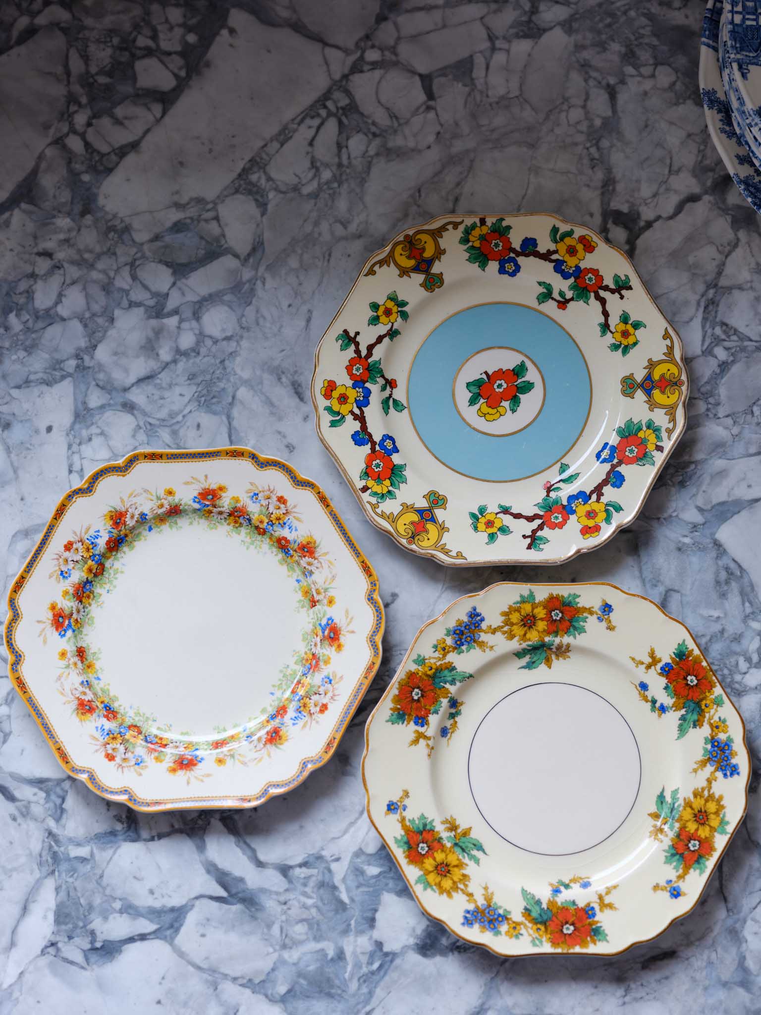 John Maddock Minerva Ivory Plate – Vintage English Meadow Floral