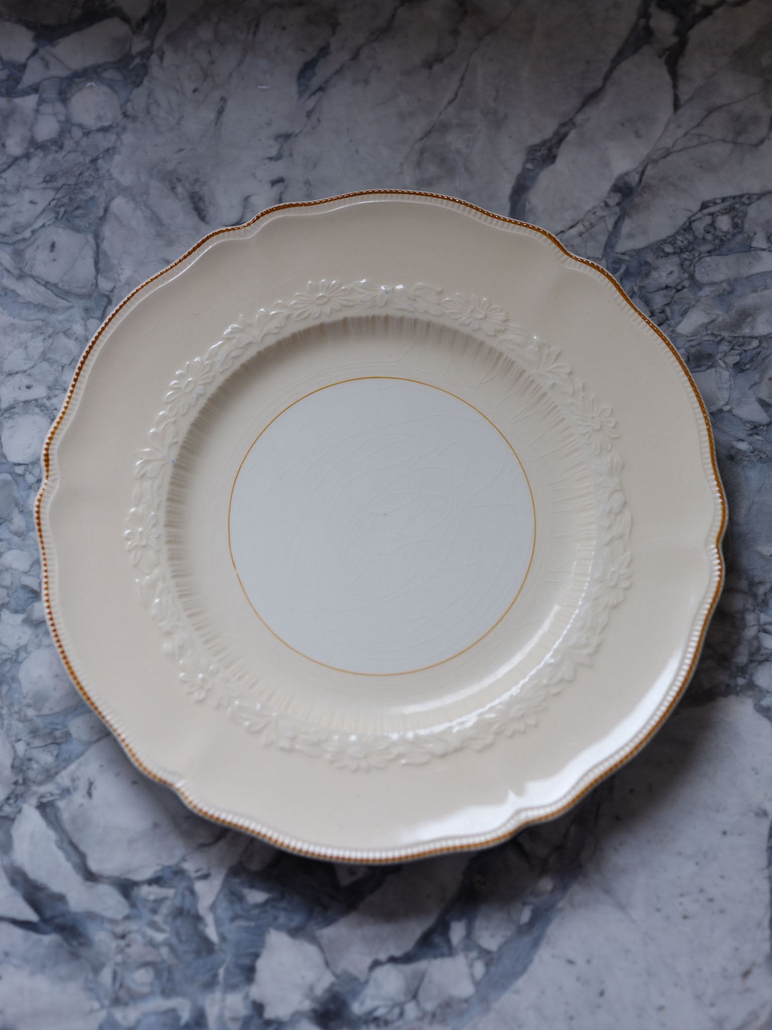 Johnson Brothers Old Staffordshire Plates - Vintage Cream & White China Set of 5