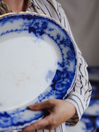 Antique Alfred Meakin 'Ovando' Flow Blue Part Dinner Service (13 Pieces)