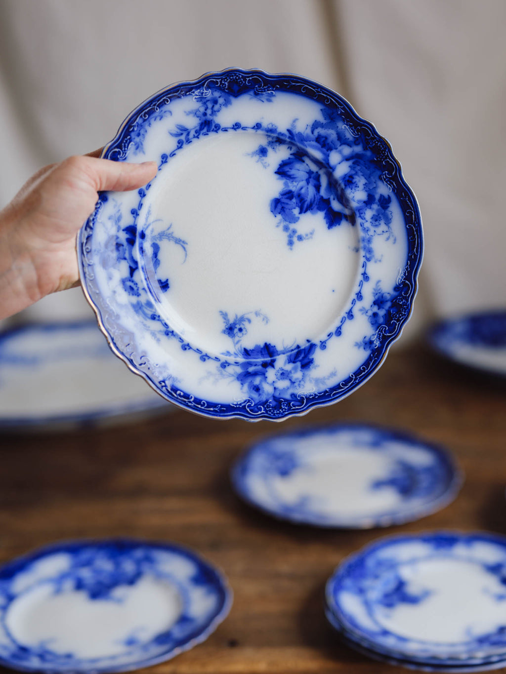 Antique Alfred Meakin 'Ovando' Flow Blue Part Dinner Service (13 Pieces)