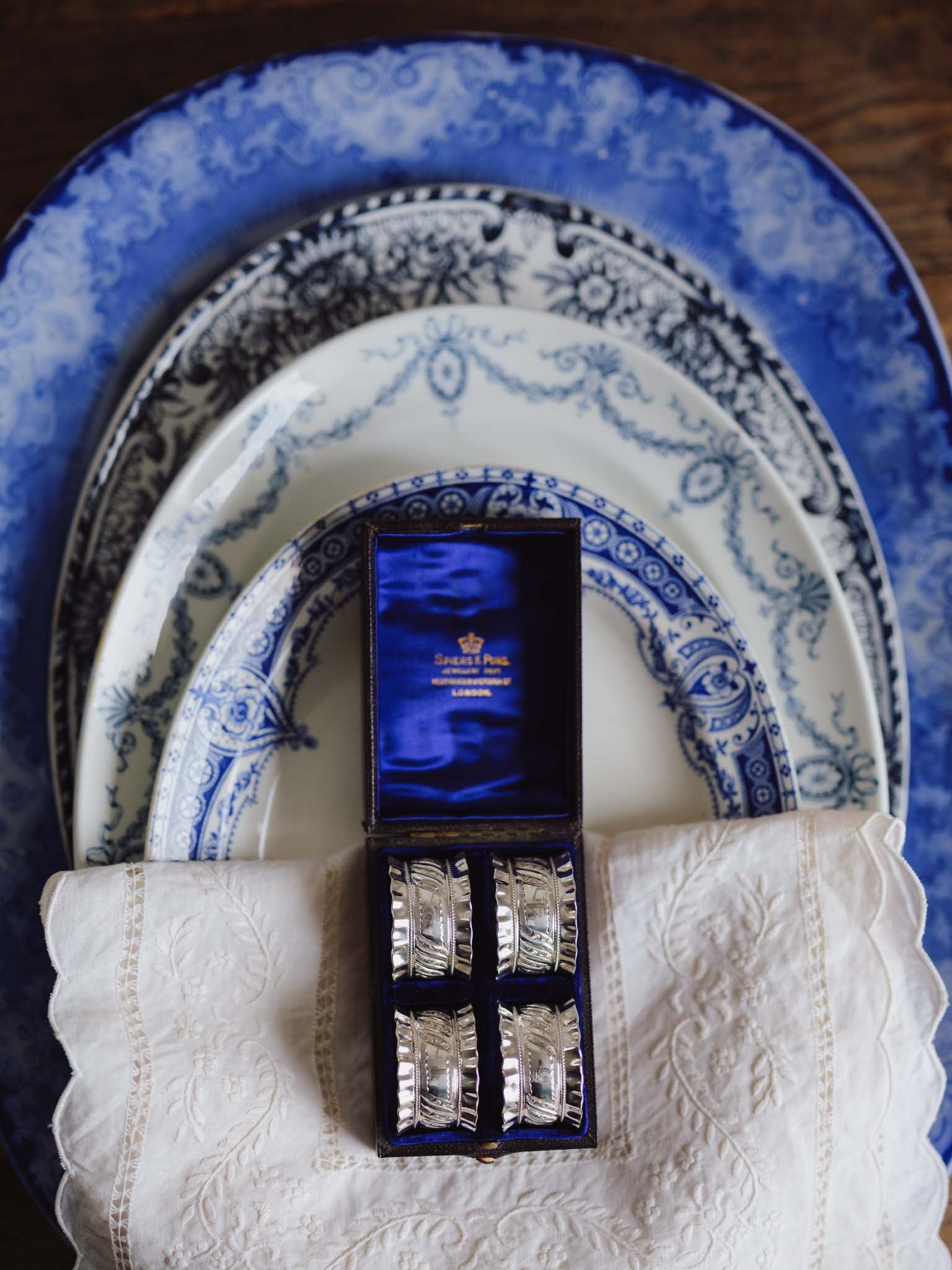 Boxed Set of 4 Silver Plated Napkin Rings (Numbered 1-4) - Spiers & Pond