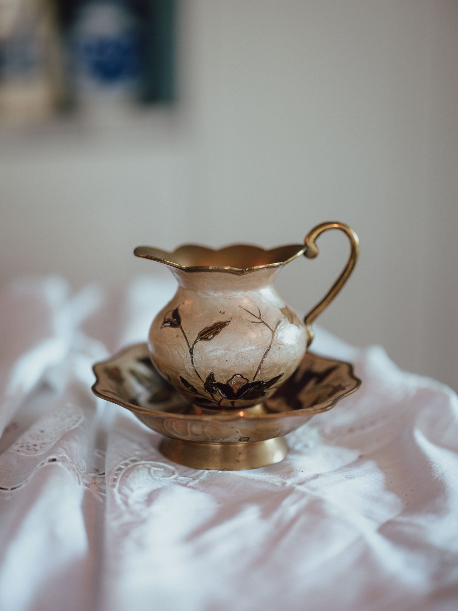 Vintage Enameled Brass Pitcher & Bowl Set | Cream & Floral