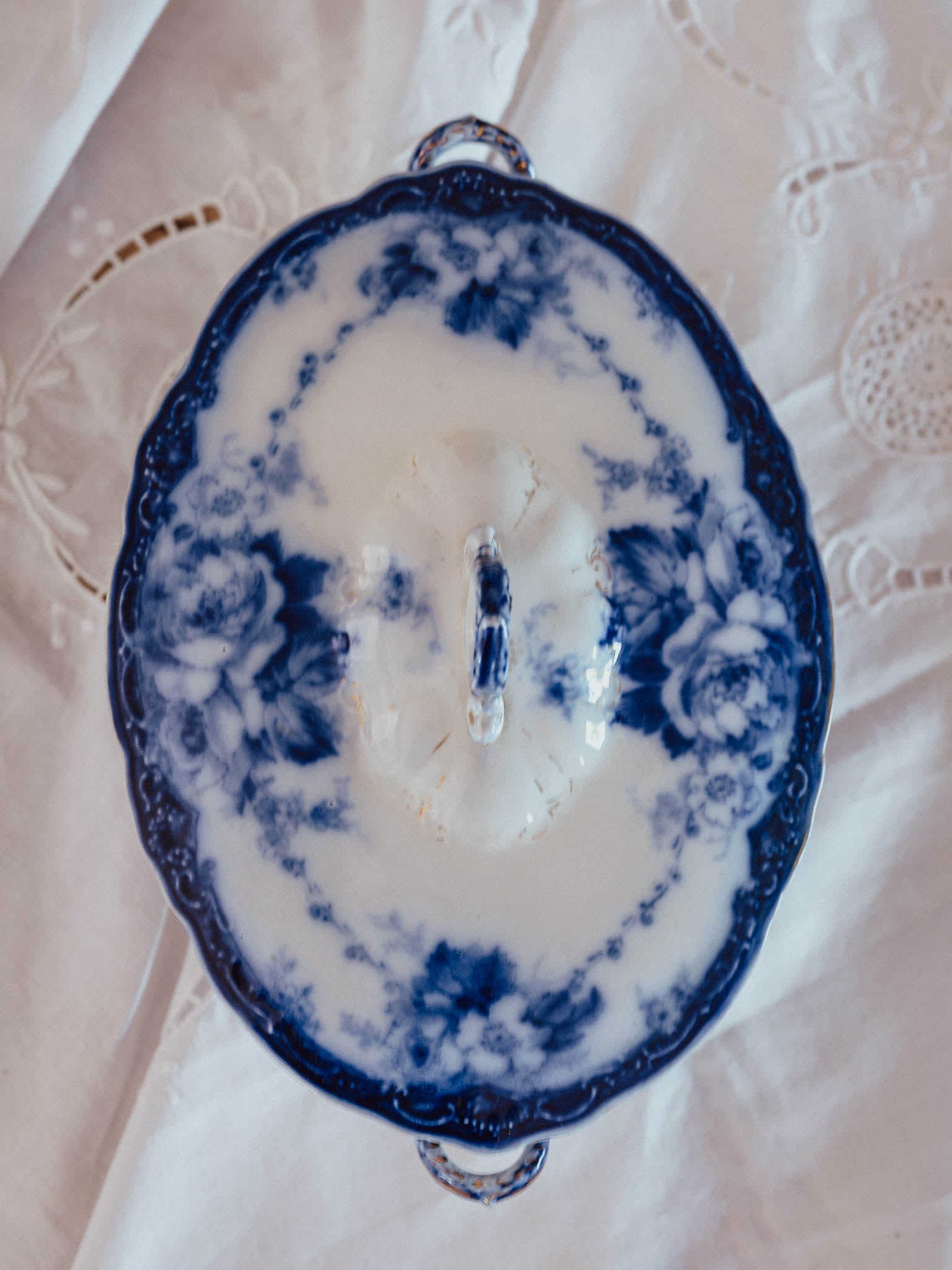 Large Antique Alfred Meakin "Ovando" Flow Blue Vegetable Tureen