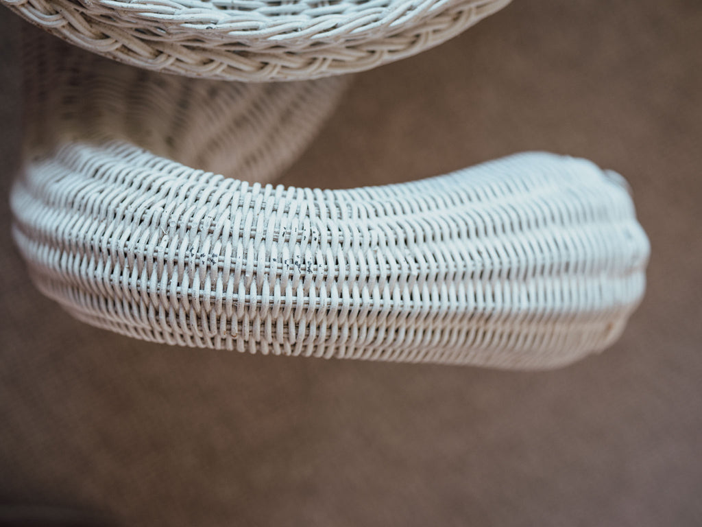 Rare Vintage White Wicker Swan Plant Stand / Side Table