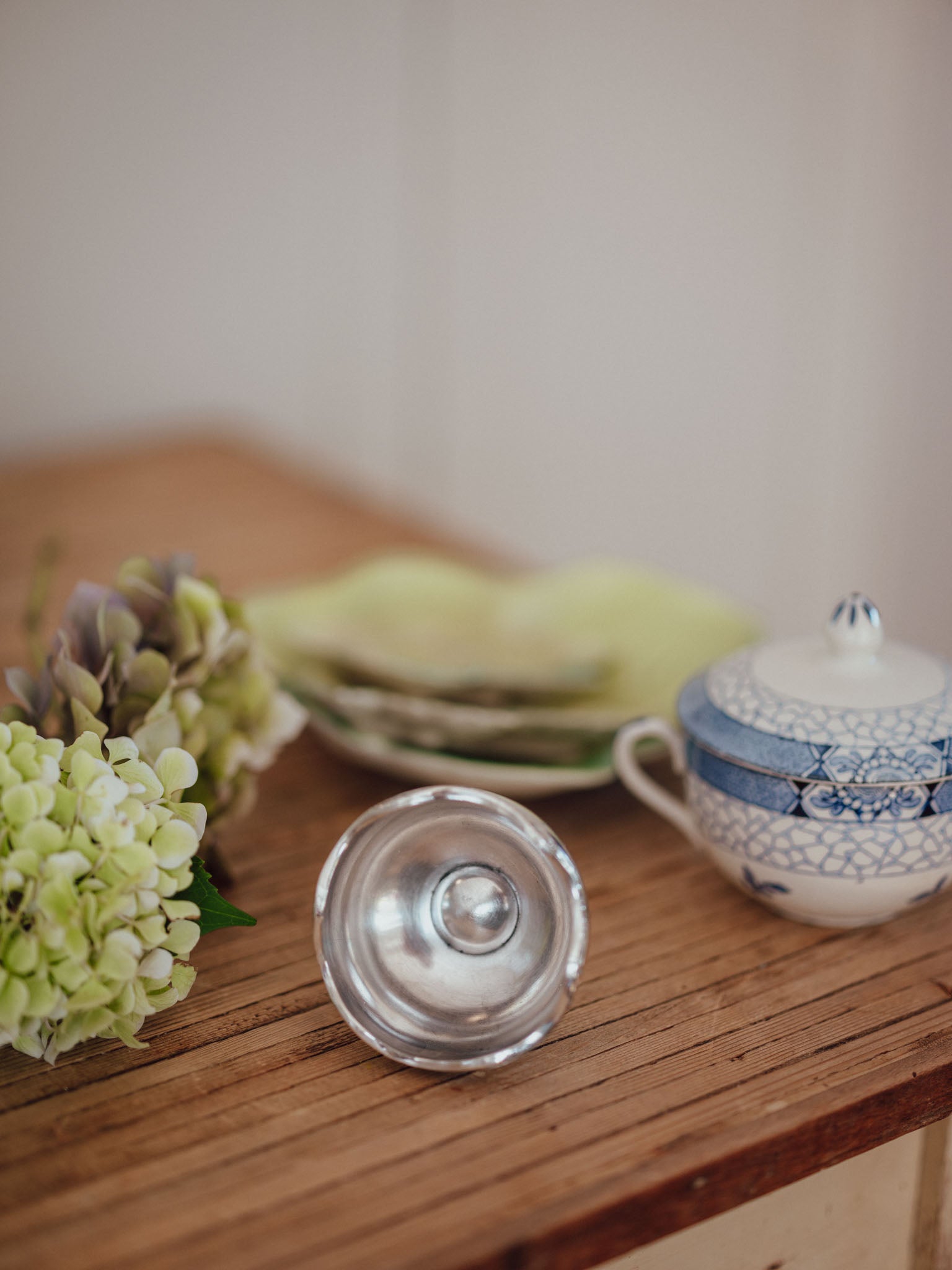 Vintage Walker & Hall Silver Plate Golf Trophy Vase 1969