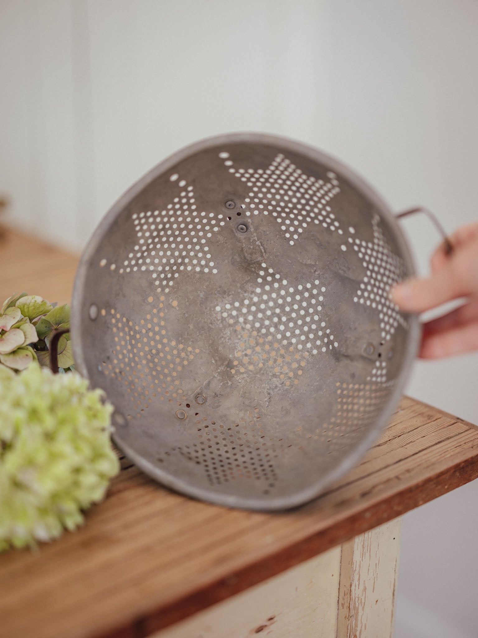 Vintage 7 Star Aluminum Colander with Star Pattern