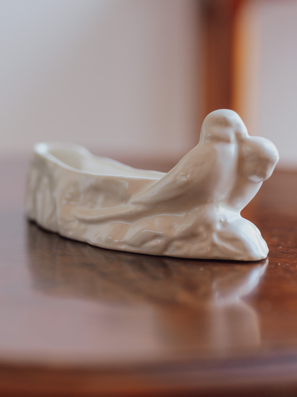 Shorter & Sons Bird on Log Trough Vase