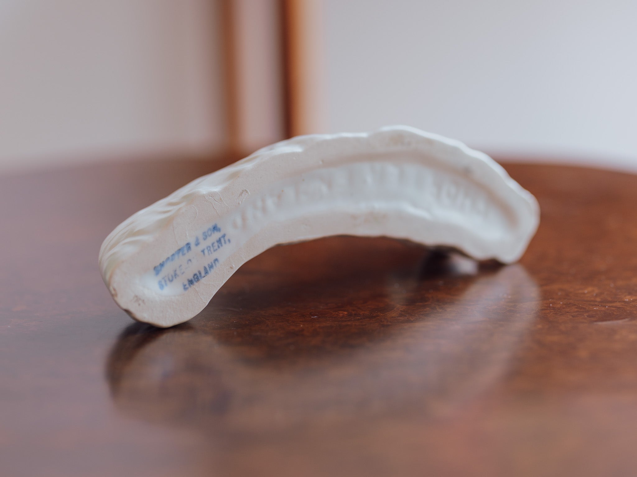 Shorter & Sons Bird on Log Trough Vase