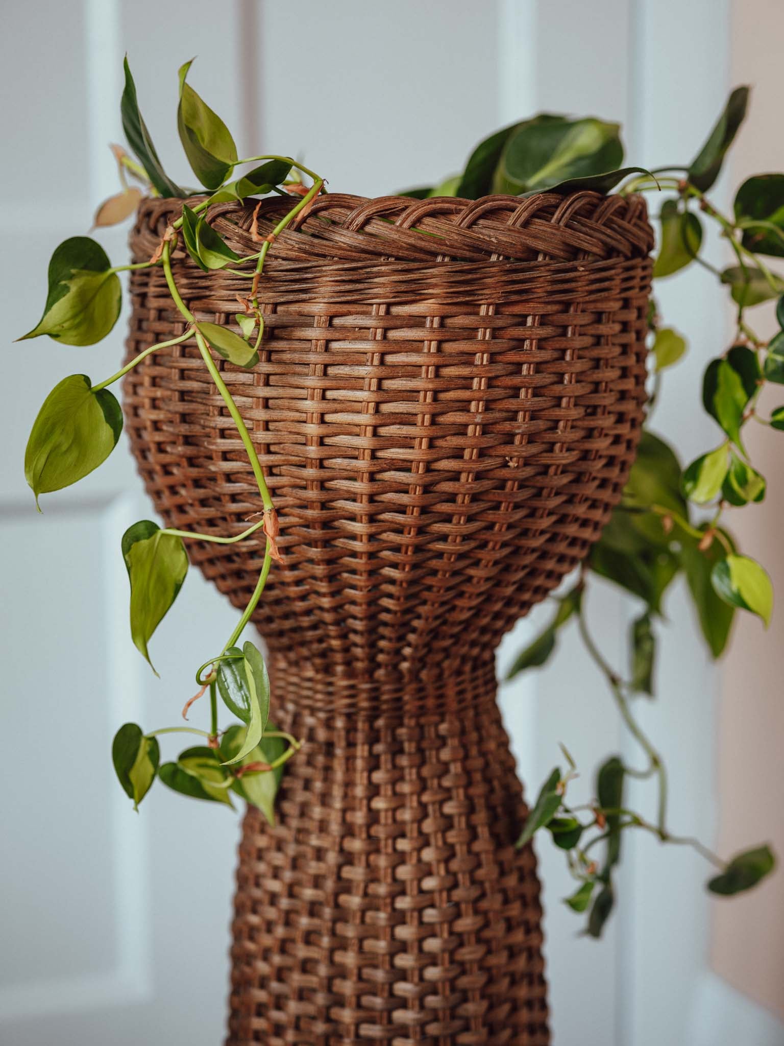 Handmade Nelson Wicker Plant Stand, 1980s