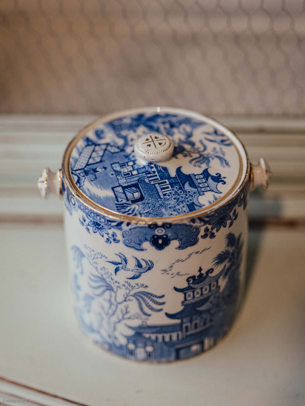 Burleighware Blue Willow Biscuit Caddy