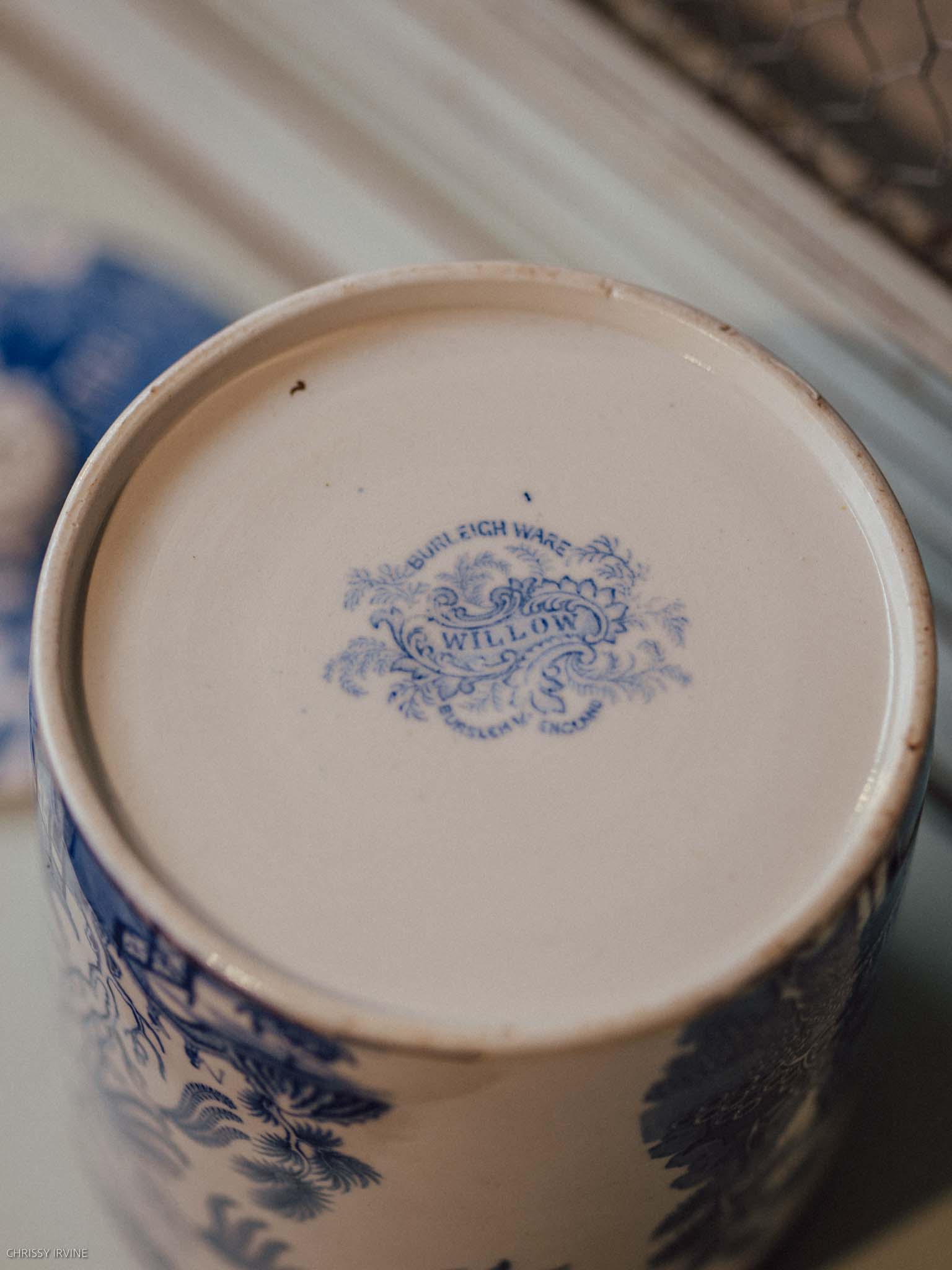 Burleighware Blue Willow Biscuit Caddy