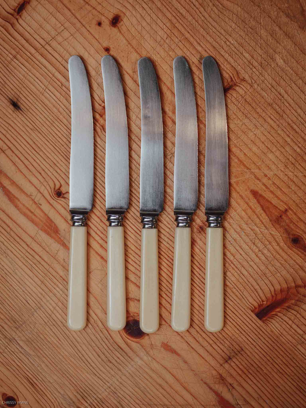 Bennett & Heron Sheffield Butter Knives - Set of 5