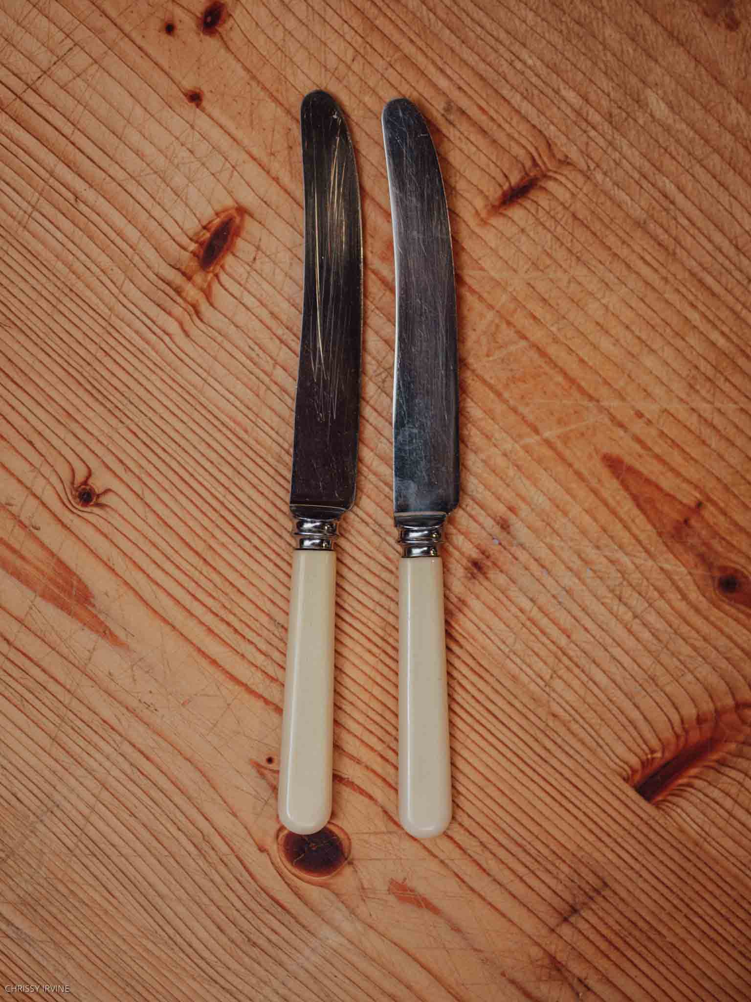 Leinster R.W.S. Sheffield Butter Knives - Pair