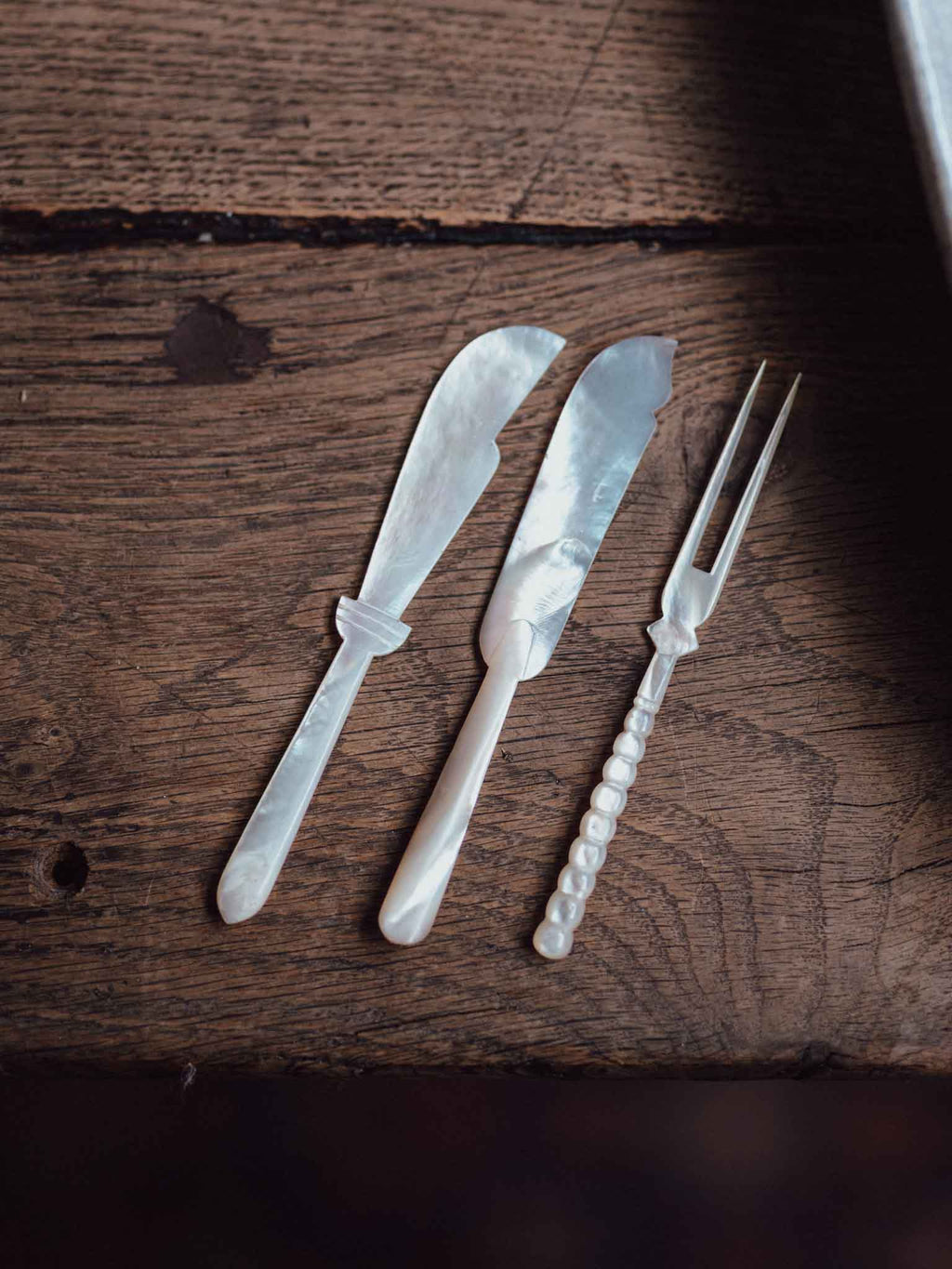Victorian Mother-of-Pearl Fruit Knives and Fork