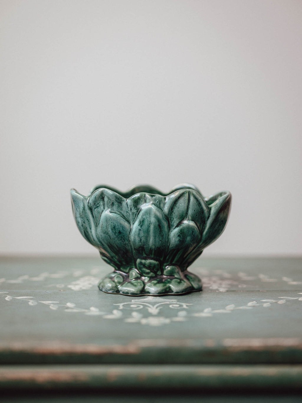 Aquila Black Forest Ware Magnolia Bowl