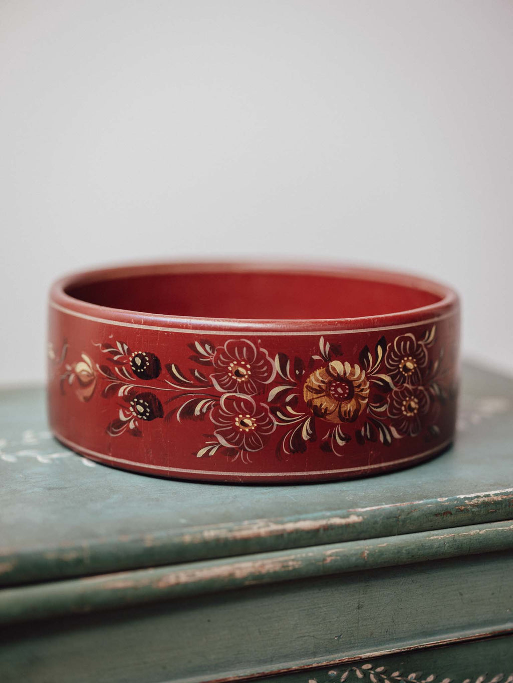 Dutch Hindeloopen Folk Art Painted Wooden Bowl