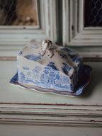 Bridgwood England Blue Willow Butter Dish with Gilt Lotus Finial