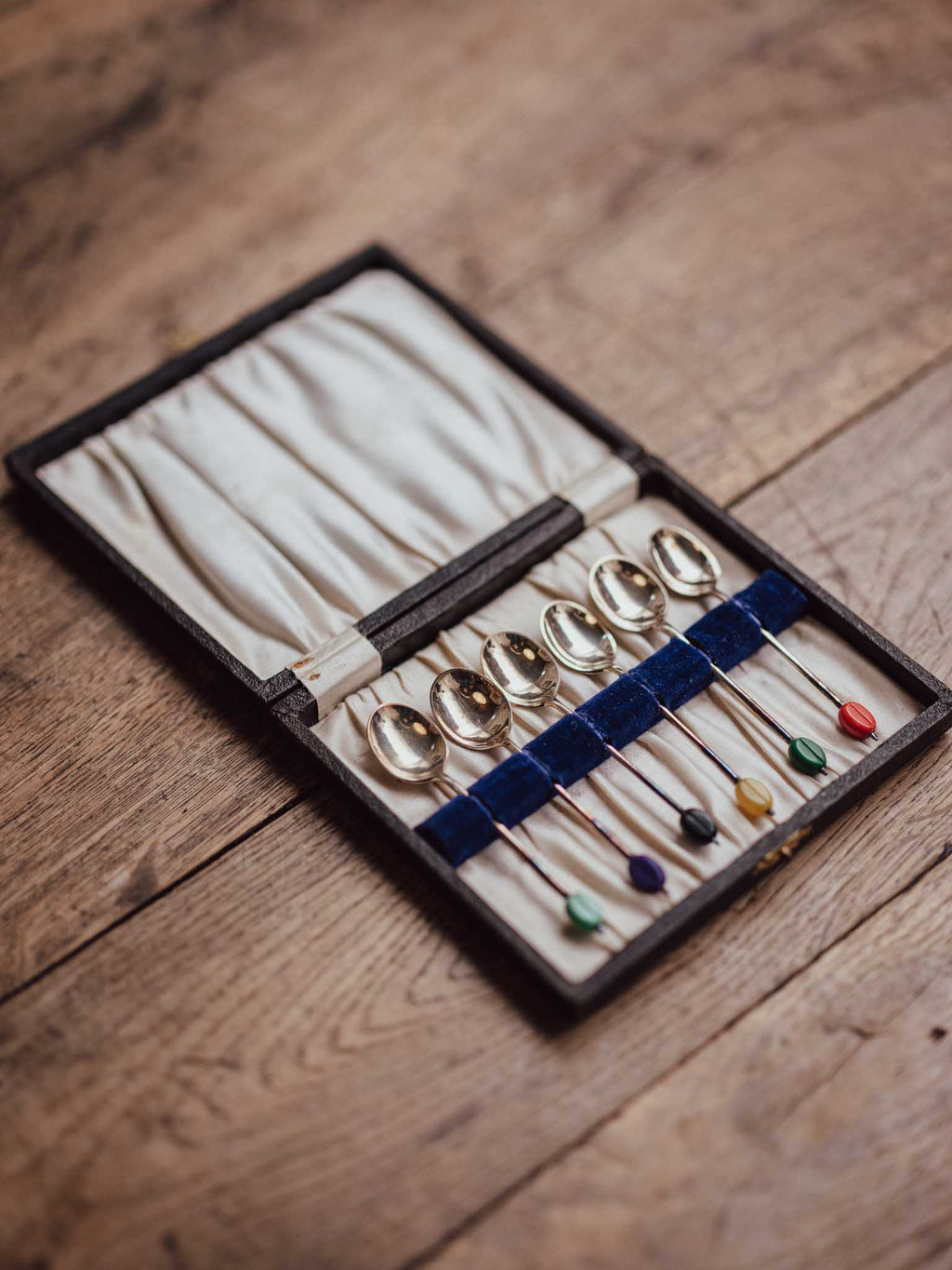 Mid Century Coffee Bean Teaspoons in Original Case