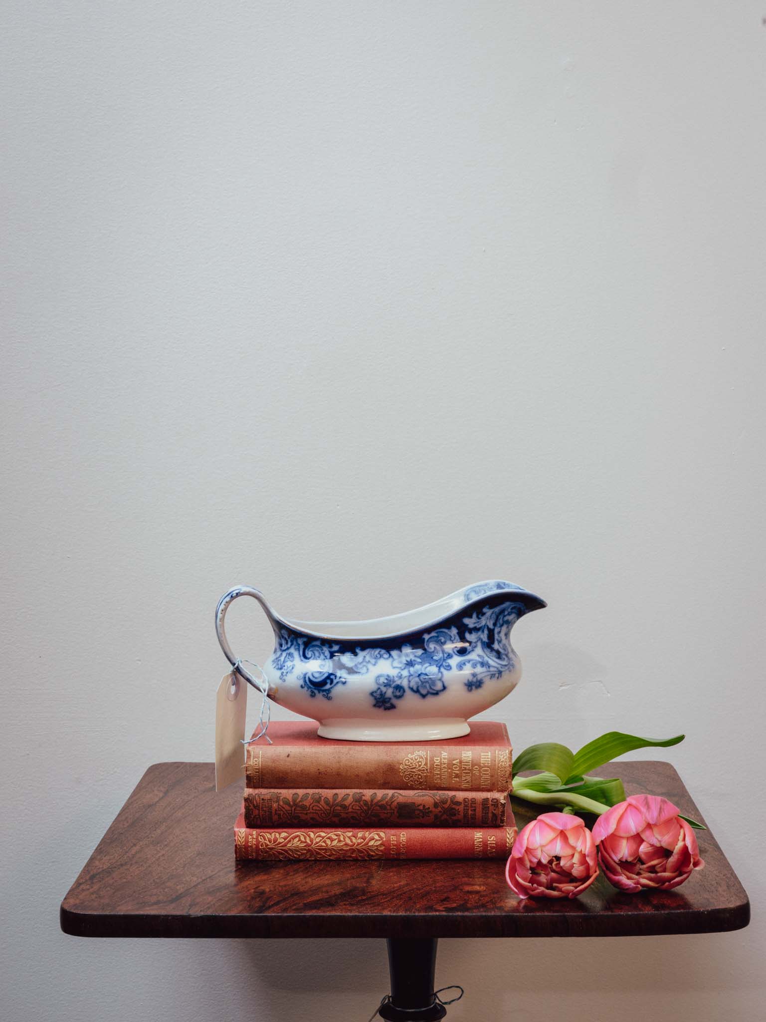 Alfred Meakin Ormonde Flow Blue Sauce Boat