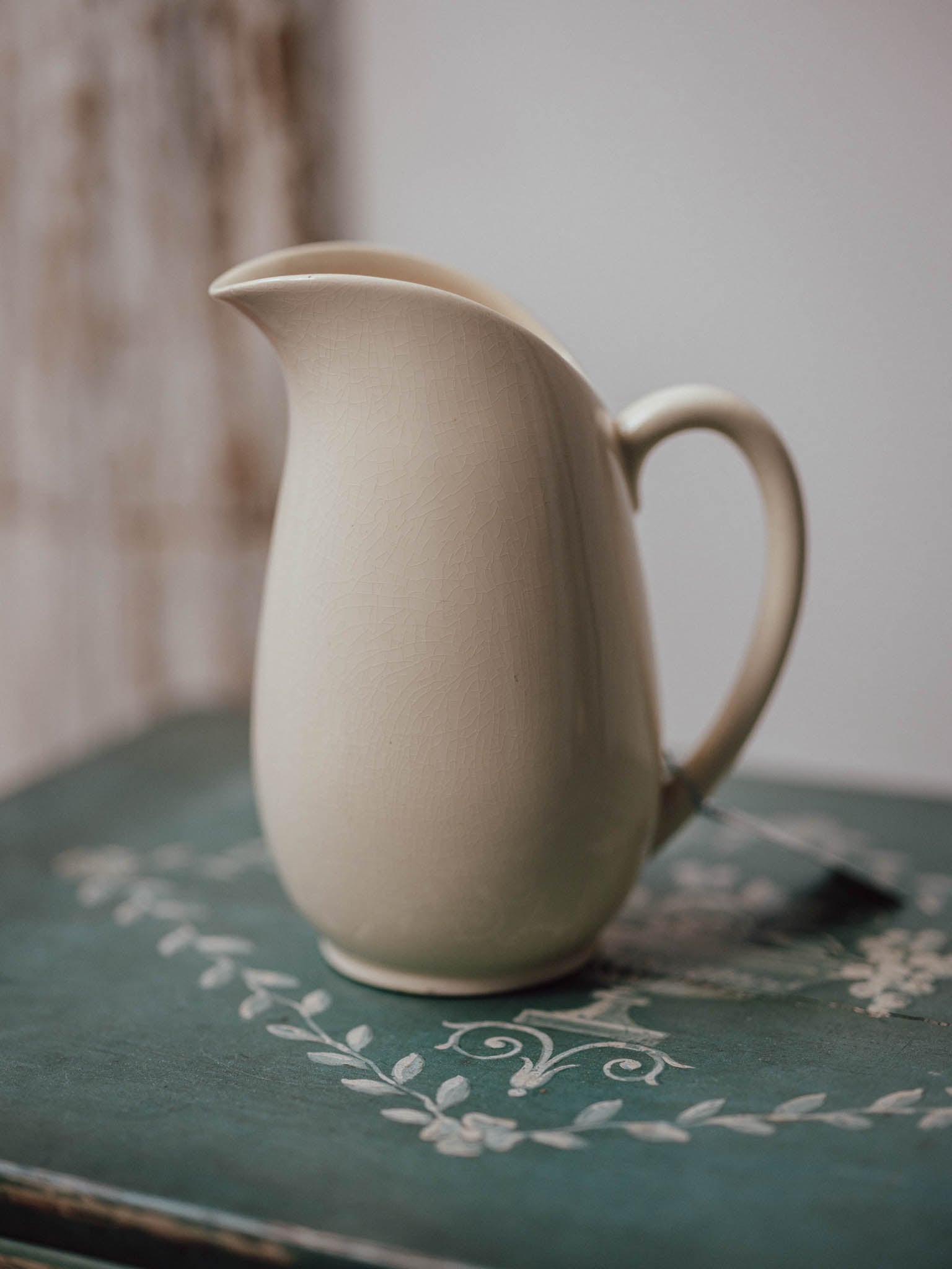Crown Lynn Ivory Jug 828