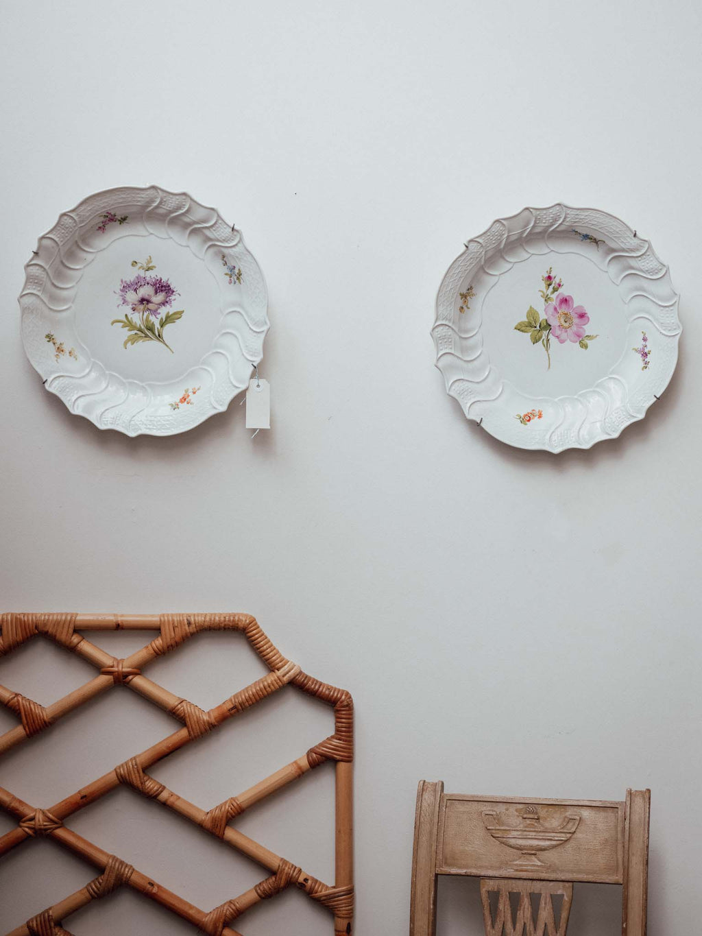 Meissen Neubrandenstein Plate with Opium Poppy