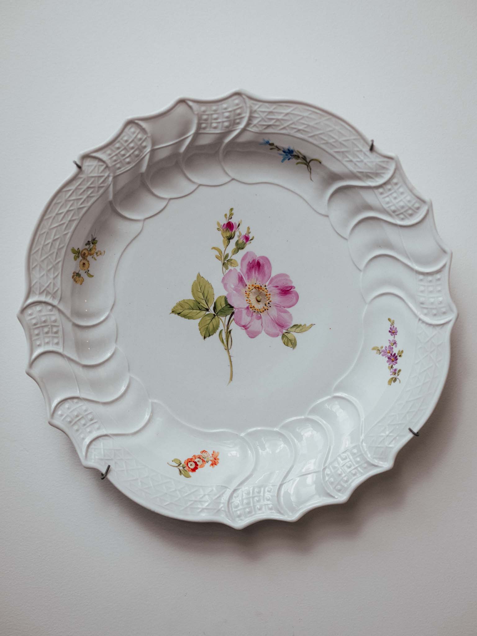 Meissen Neubrandenstein Plate with Pink Rose