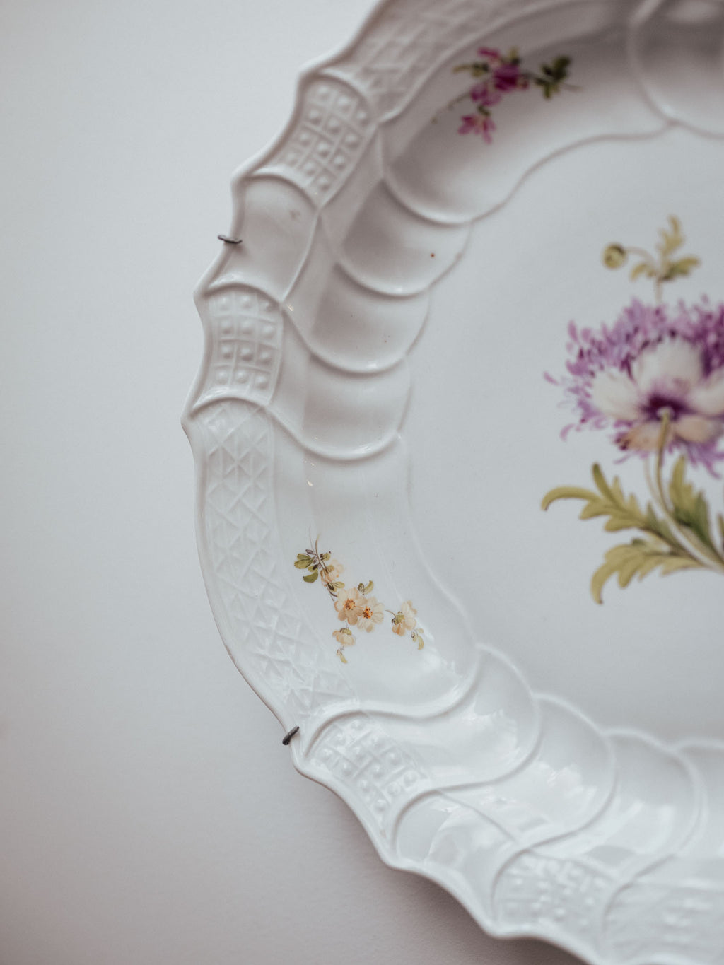 Meissen Neubrandenstein Plate with Opium Poppy