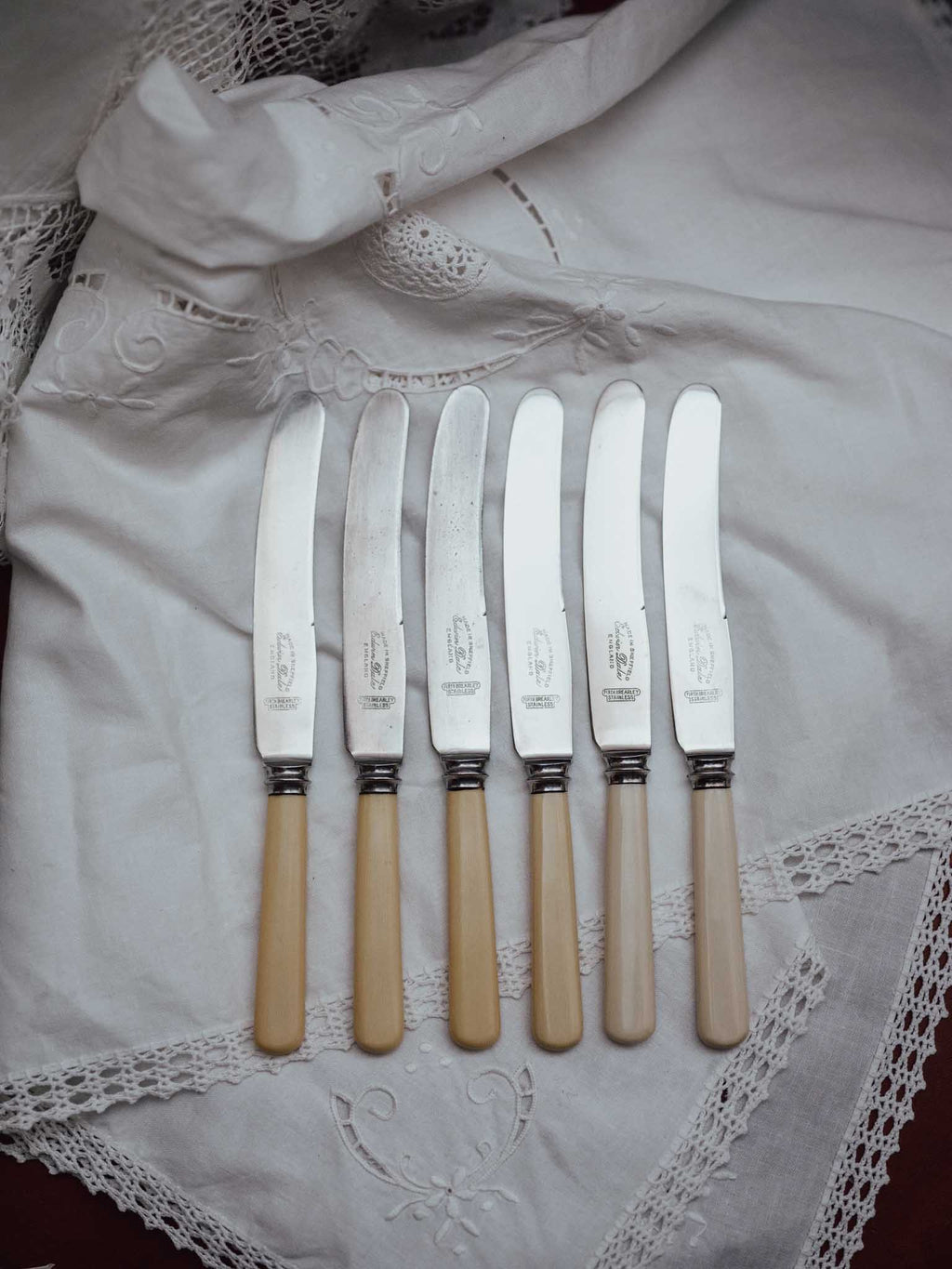 Edwin Dale Sheffield England Faux Bone Knives Set of 6