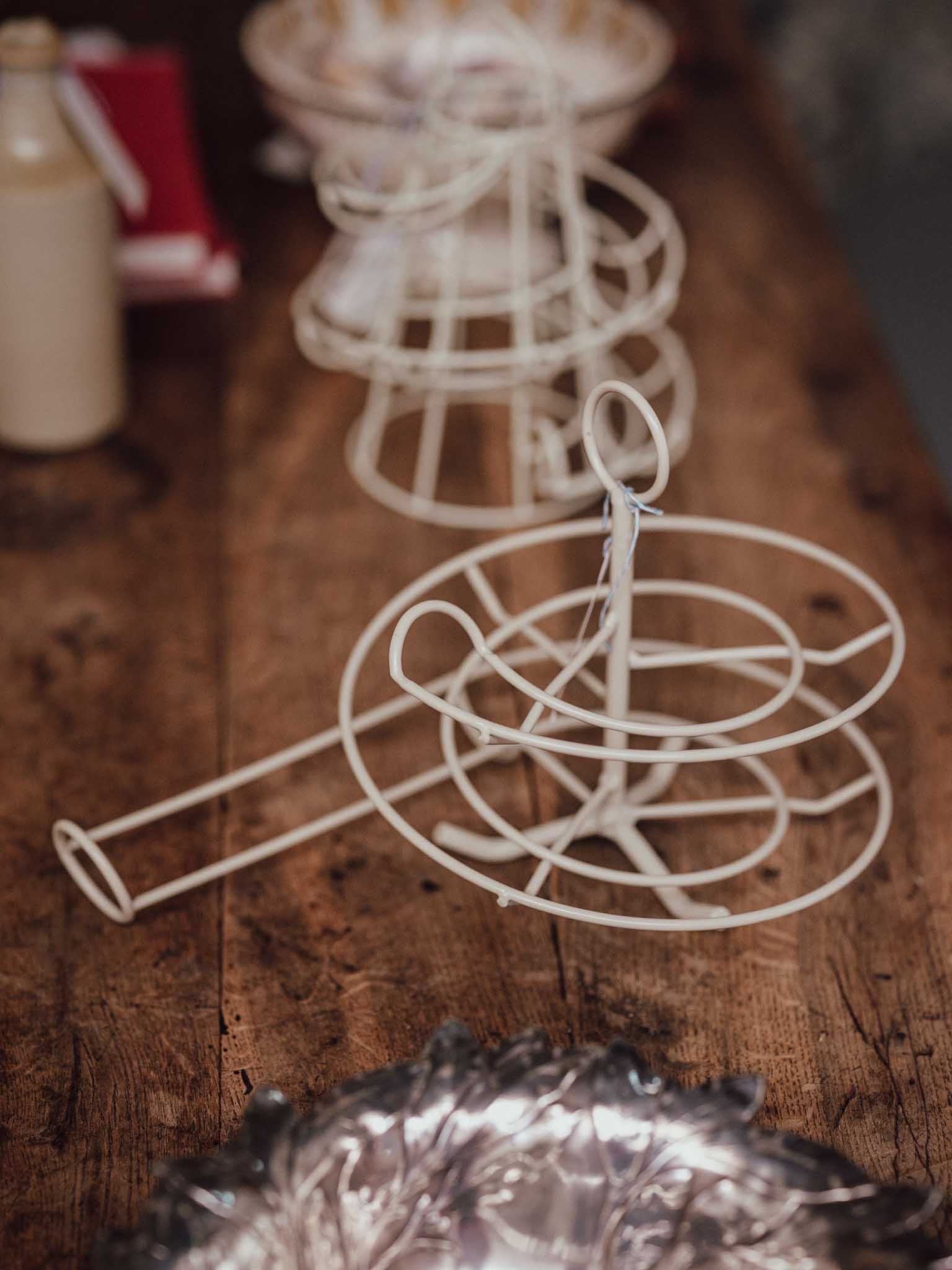 Vintage Cream Wire Spiral Egg Run