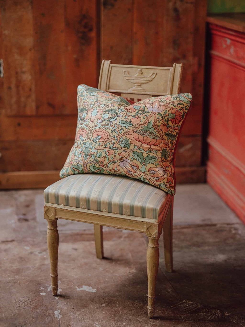 Morris 'Lodden' Cushion