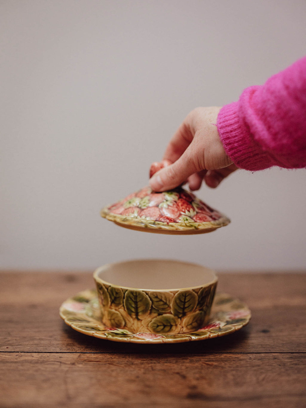 Sarreguemines Majolica Strawberry Jam Pot