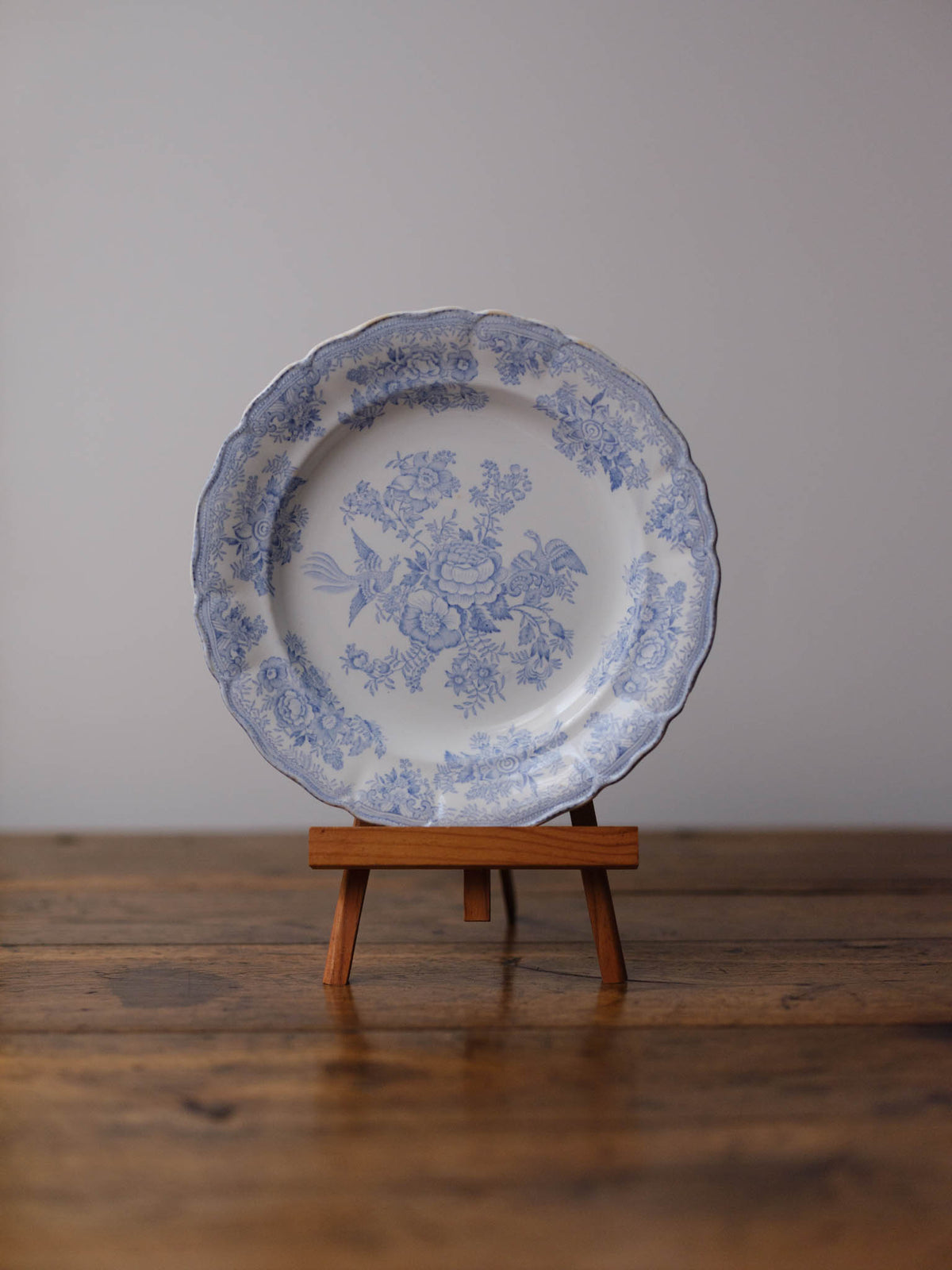 Asiatic Pheasants Plate in Cornflower Blue