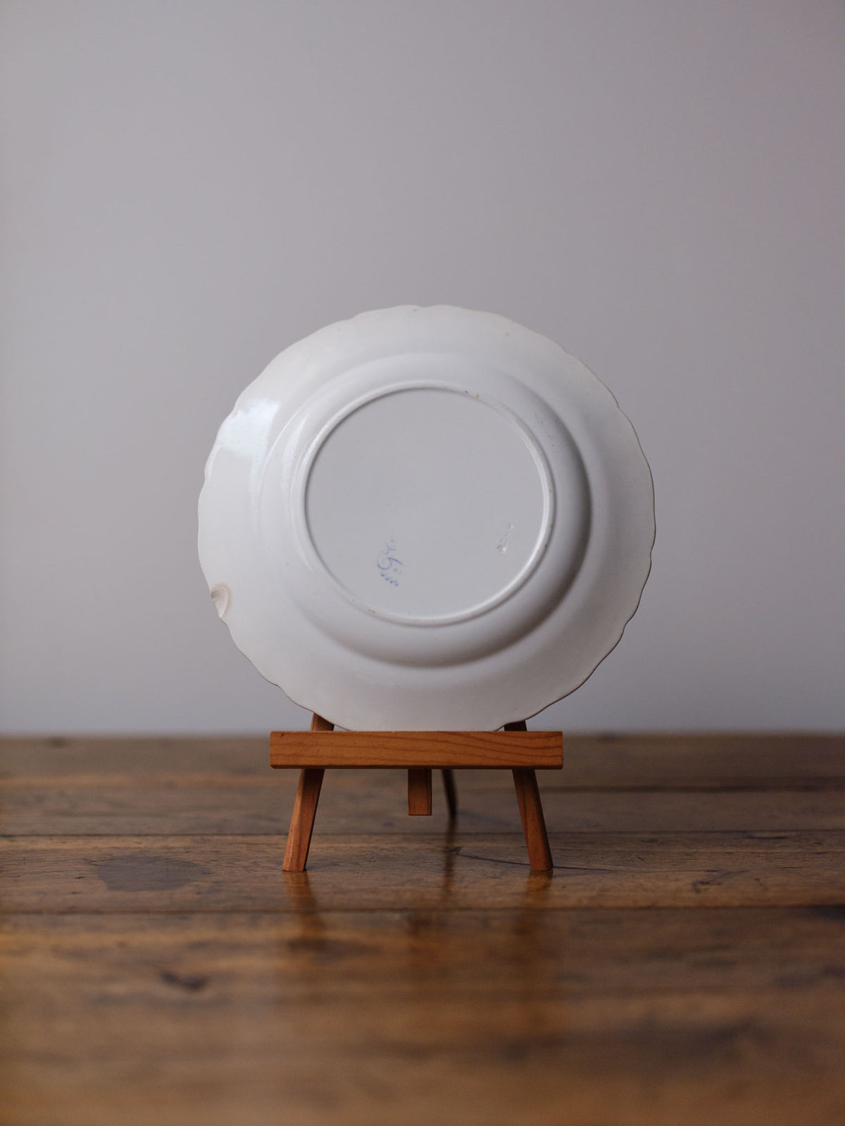 Asiatic Pheasants Plate in Cornflower Blue