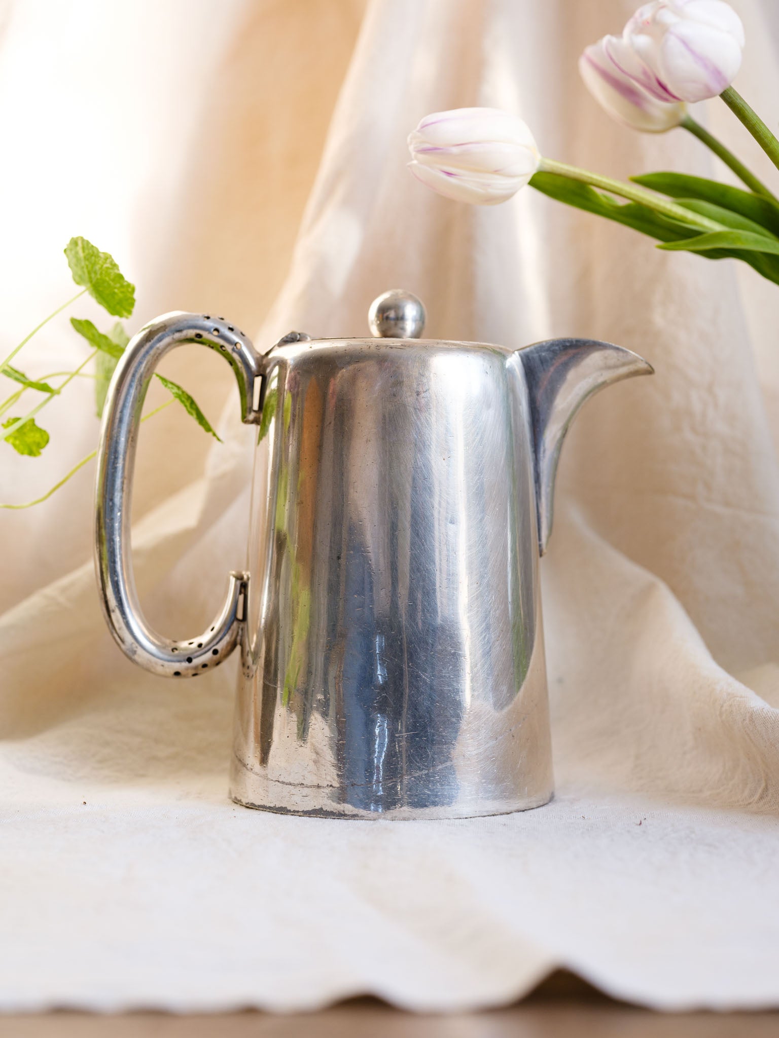 Walker & Hall Silver-Plated EPNS Teapot