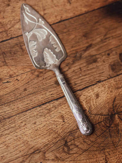 Silver Plated Kings Pattern Cake Slice
