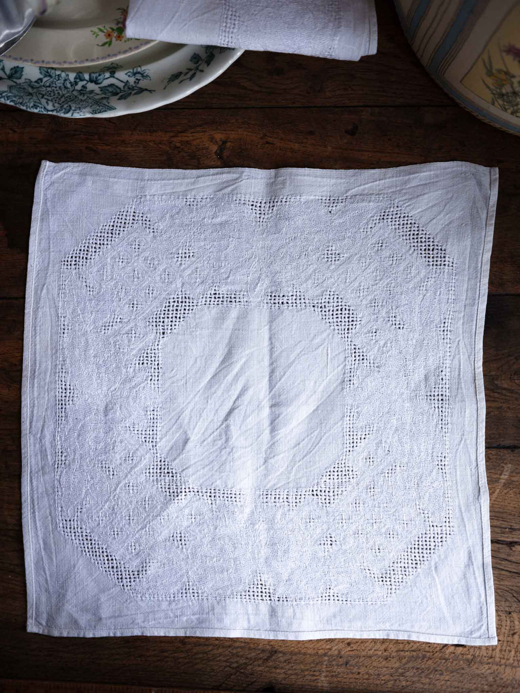 Pair of Beautiful Vintage Linen Damask Napkins