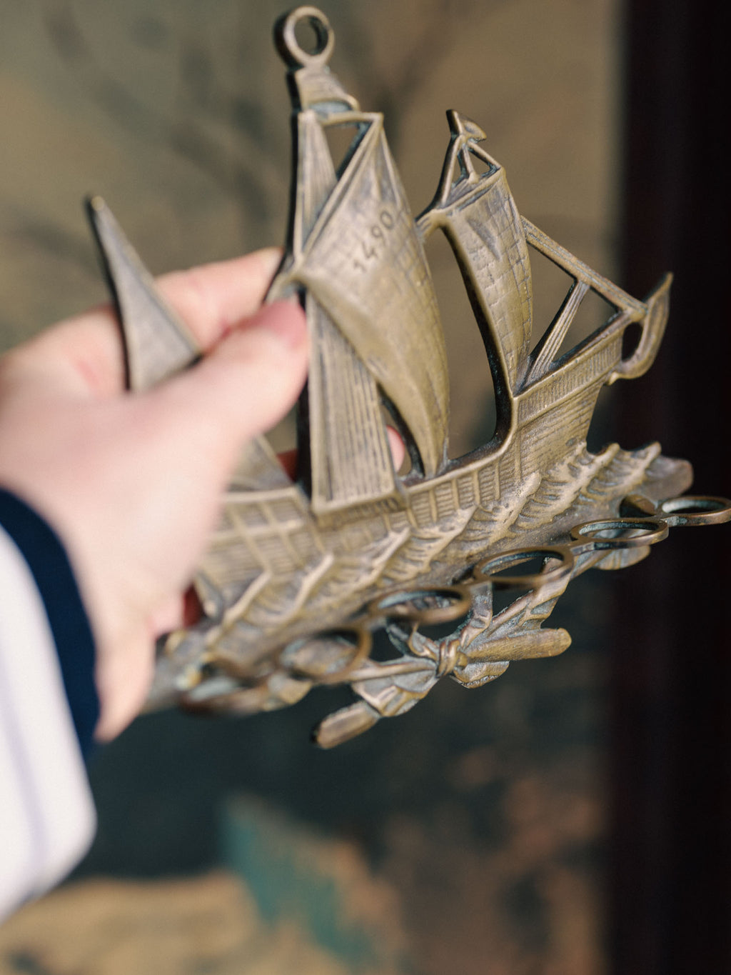 Vintage Brass Pipe Rack – Nautical Galleon Design (1490 Ship)