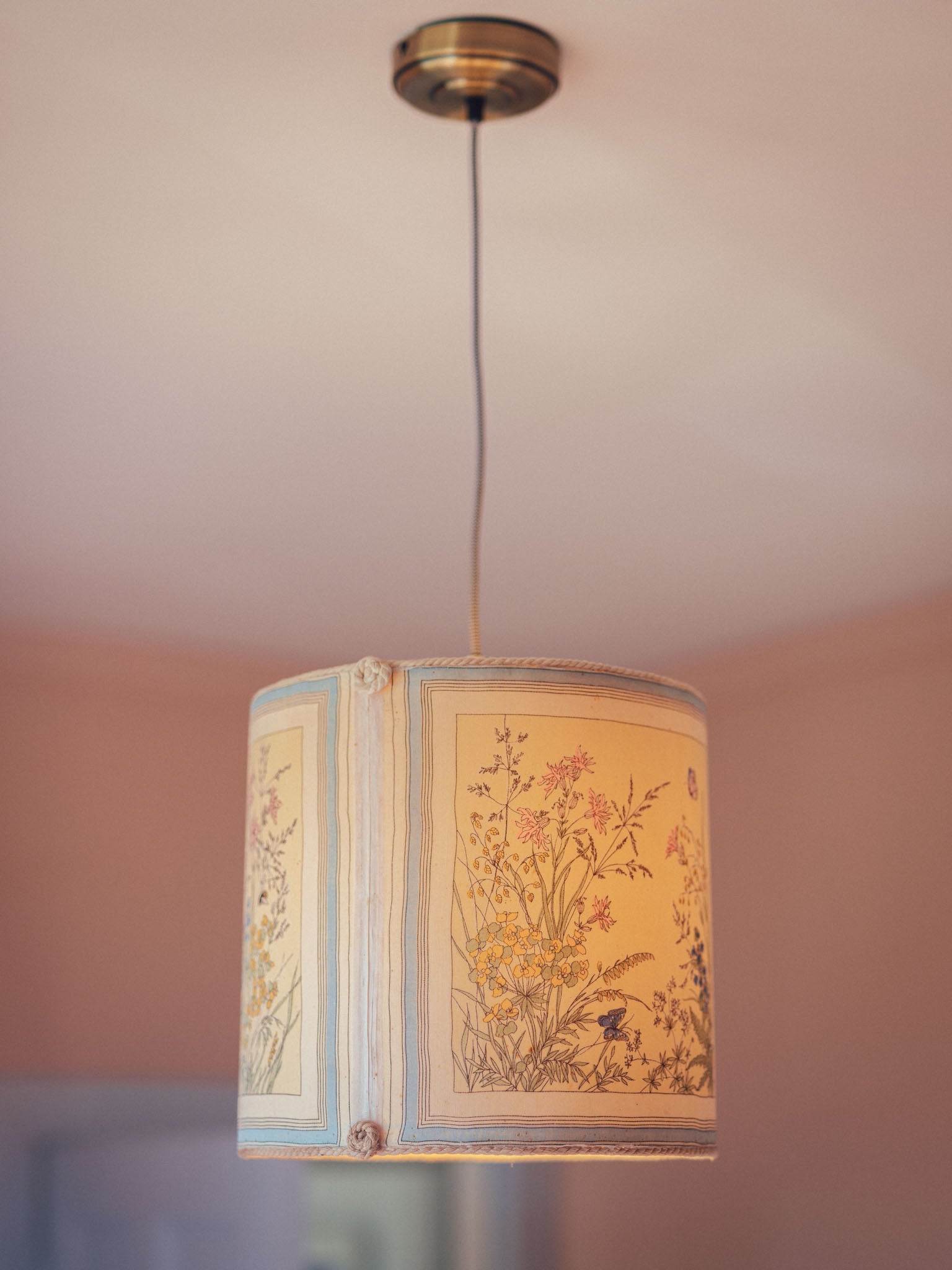 Vintage Floral Light Shade