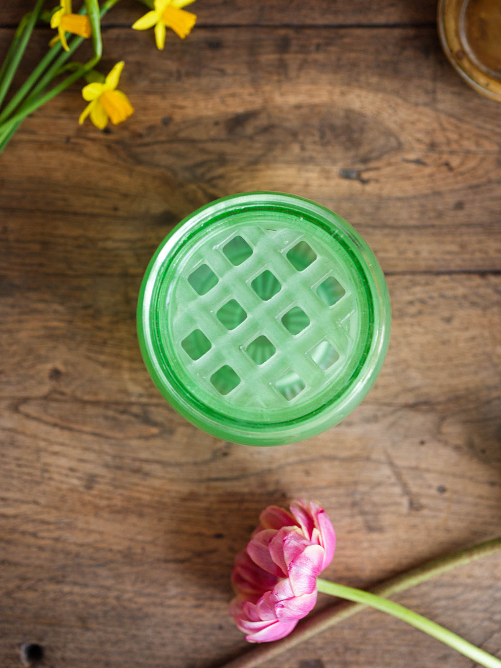 George Davidson Art Deco Green Cloud Glass Bowl w Grid