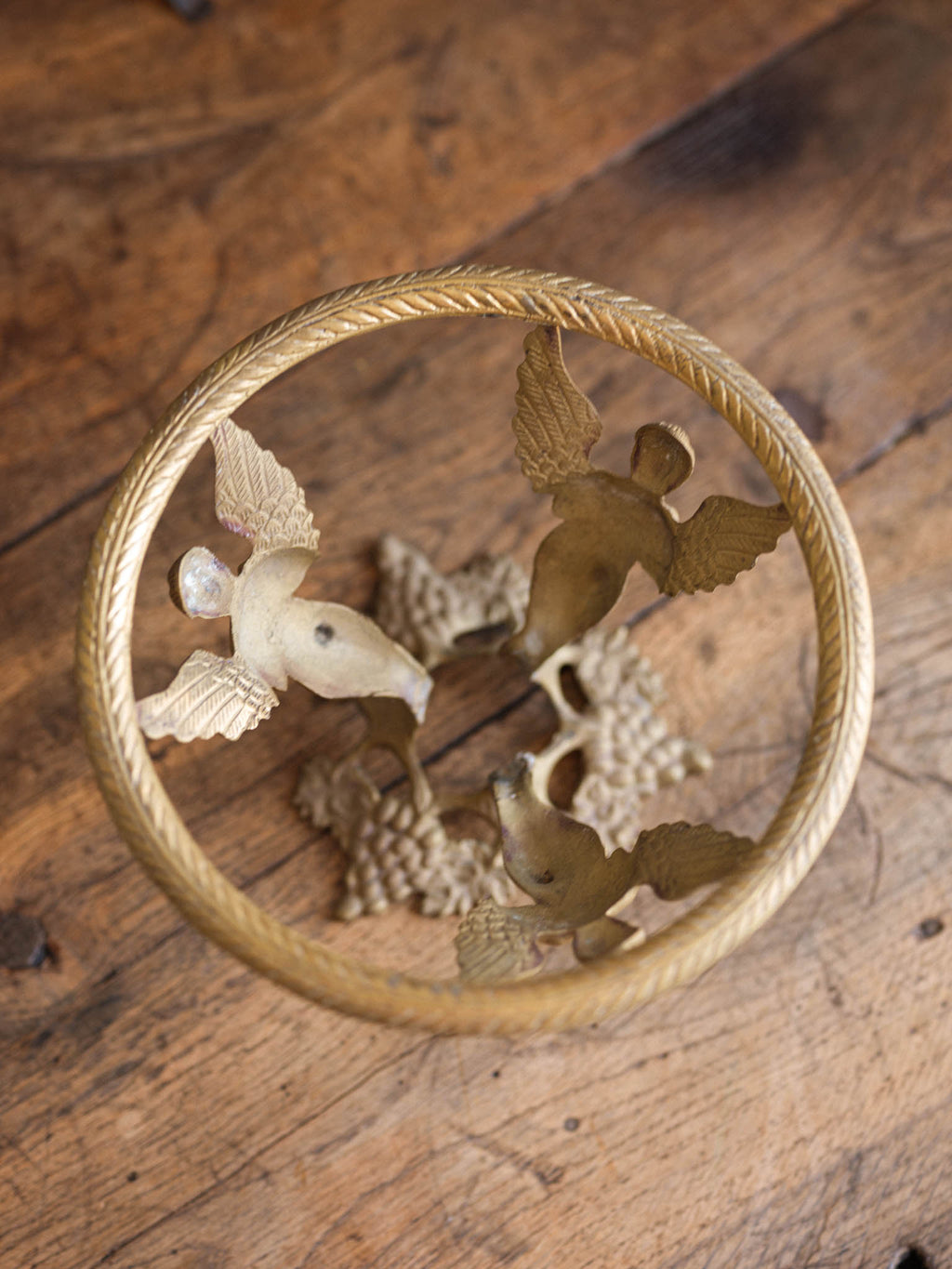 Brass Angel Stand – Victorian Decorative Stand NZ