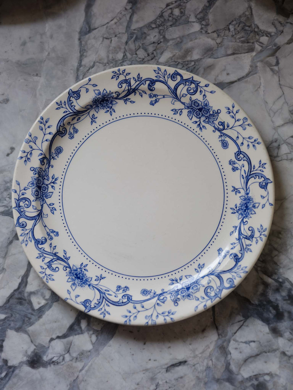 Crown Lynn Blue & White Plates – Vintage New Zealand Tableware Set of 5