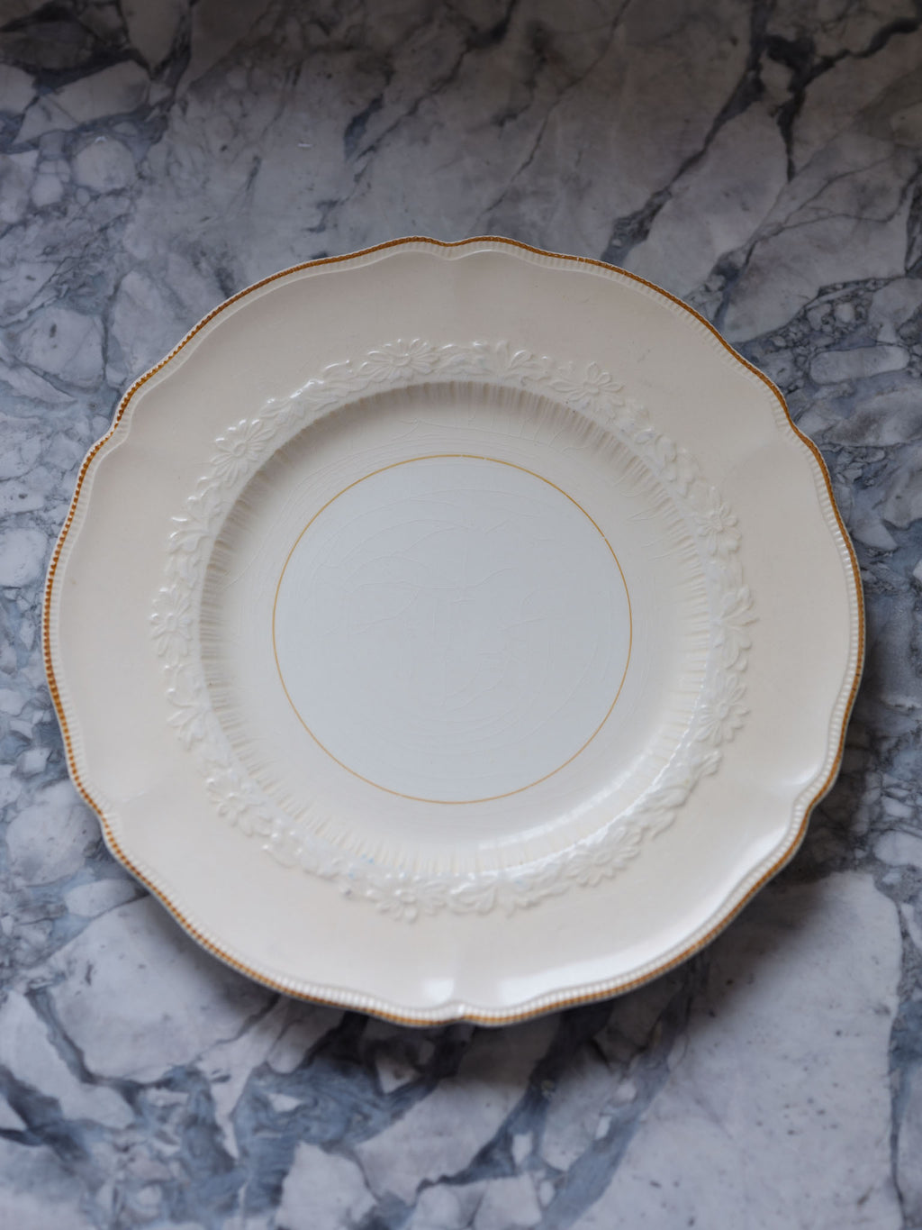 Johnson Brothers Old Staffordshire Plates - Vintage Cream & White China Set of 5