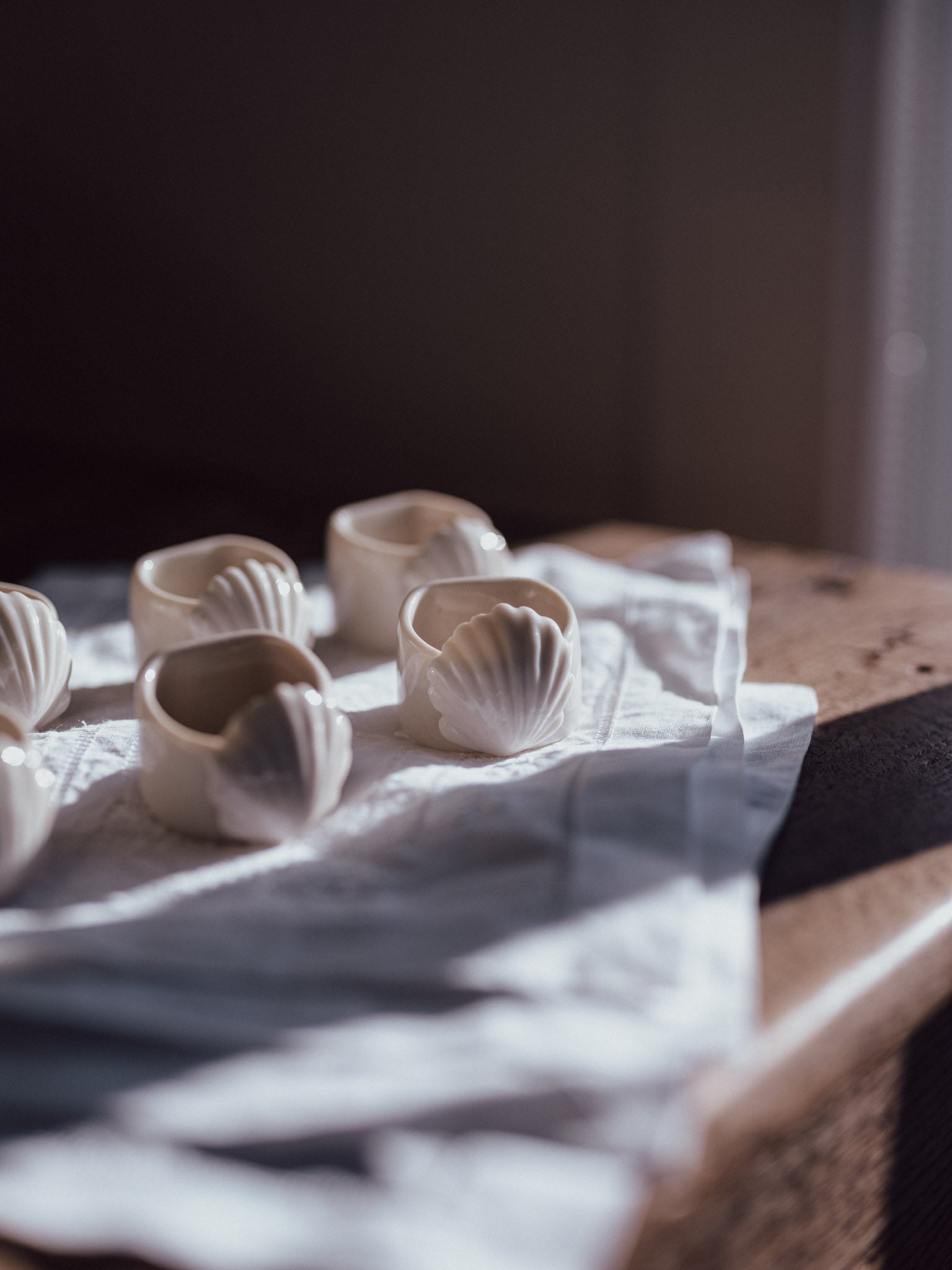 Vintage Ceramic Scallop Napkin Rings – Set of 6